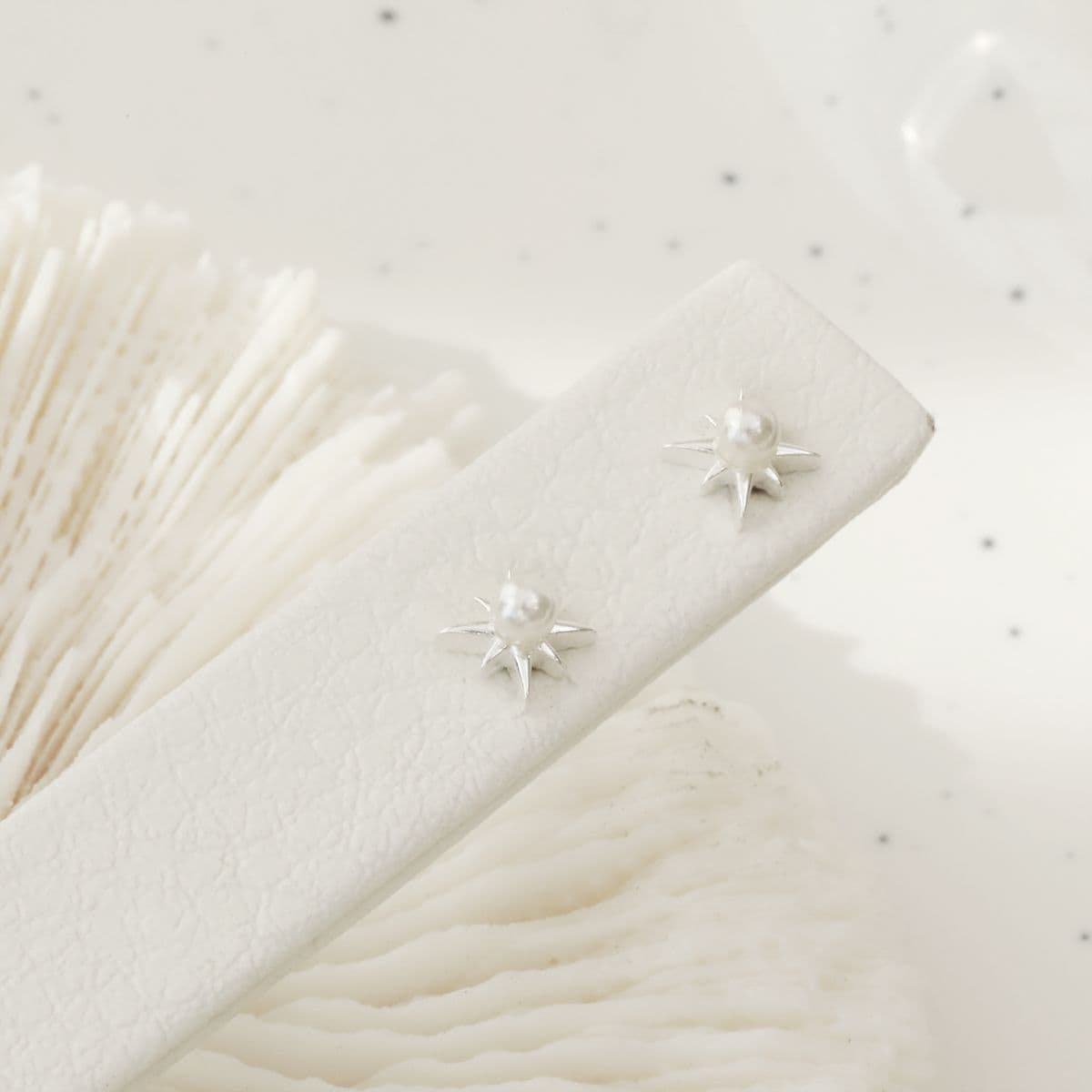 Silver 925 Mini Swarovski Pearl Sparkle Set (Piercing, Earrings, One-touch) - 이미지 5