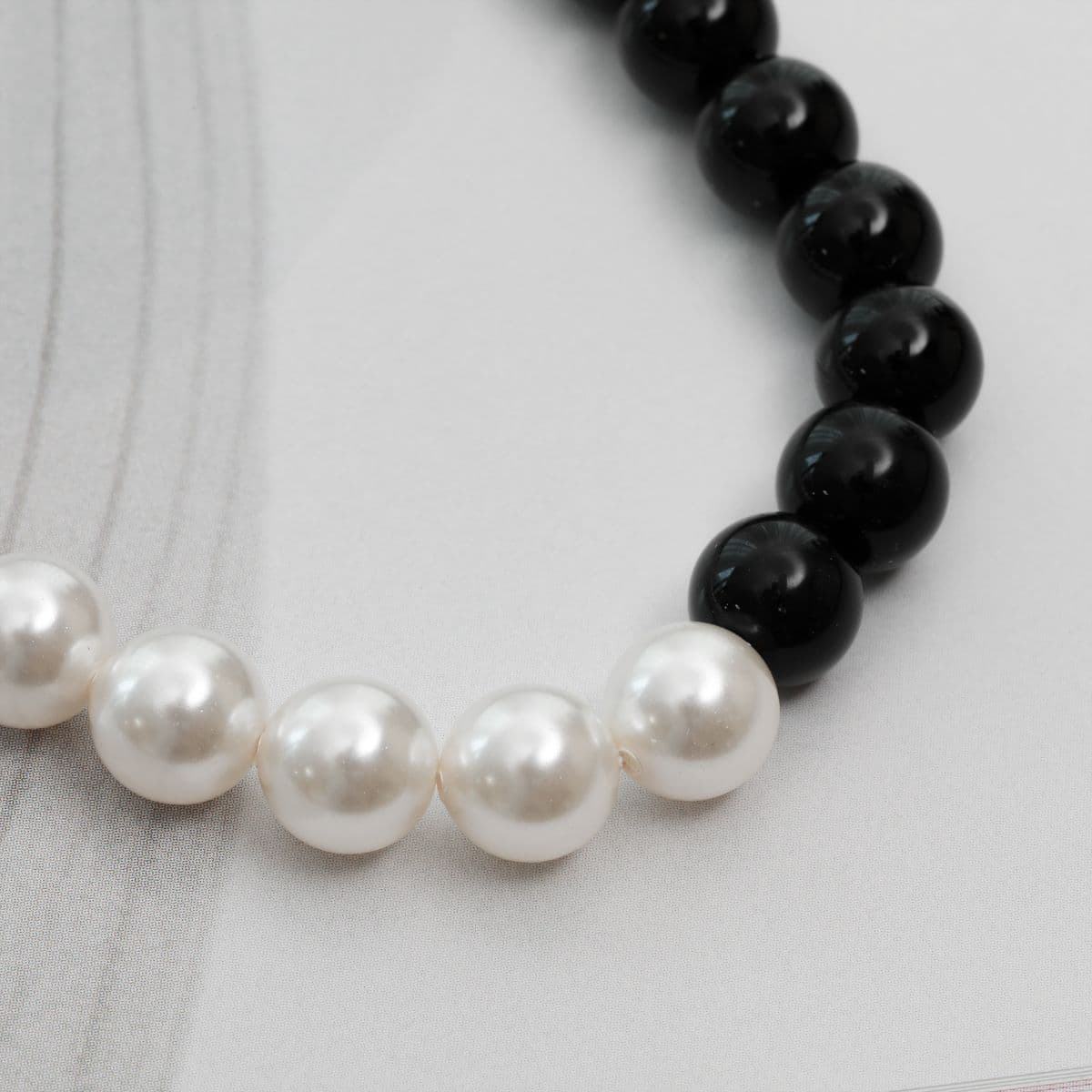 [SN6604] 925 Silver Half Swarovski Pearl Black Onyx Cruella Necklace - 이미지 7