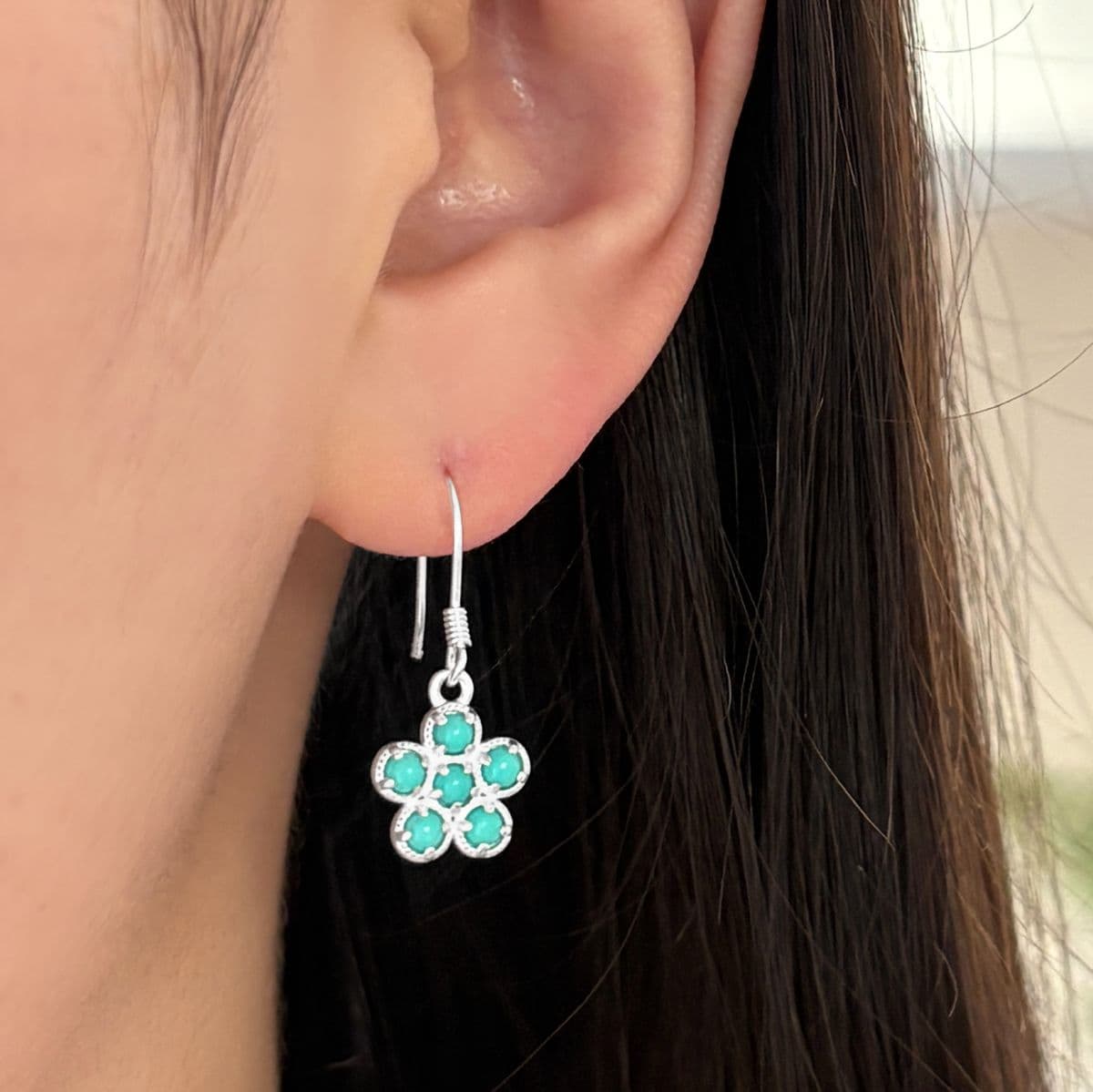 [SE6704] 925 Silver Turquoise Flower Hoop Earrings - 이미지 2