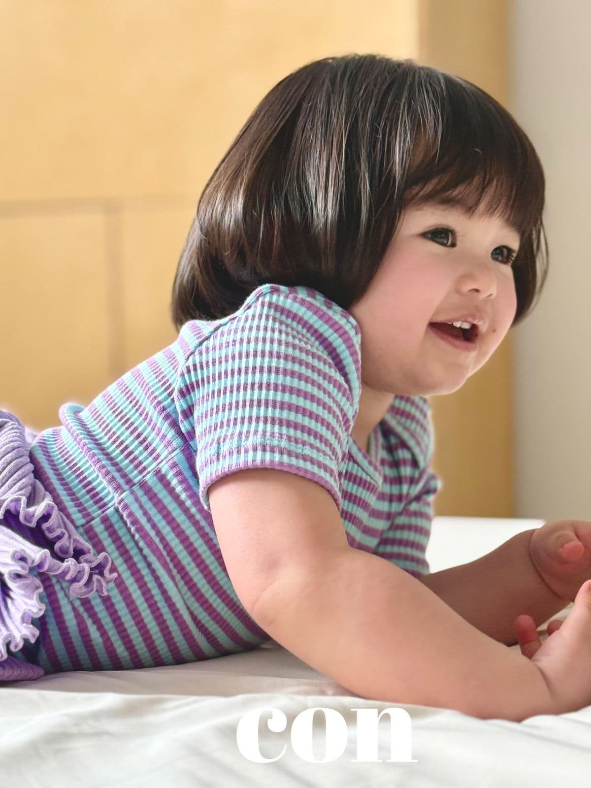 26 Summer) CON Honeybee Tee - 이미지 5