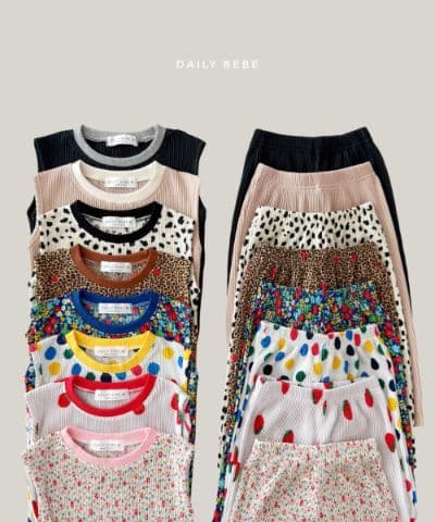 26 Summer) Daily Bebe Color Block Pleated Set