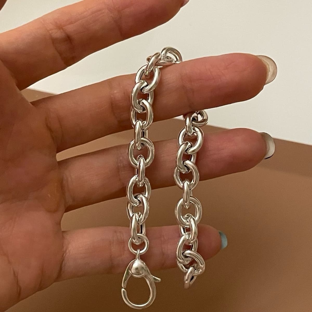 Hollow Silver Chain Ginger Bracelet - 이미지 1