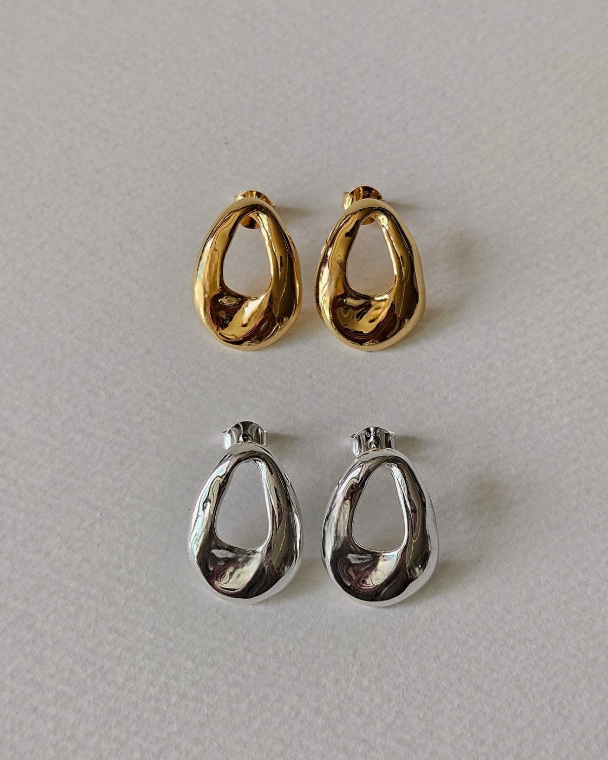 E Silver 925 Water Droplet Pebble Post Earrings - 이미지 1