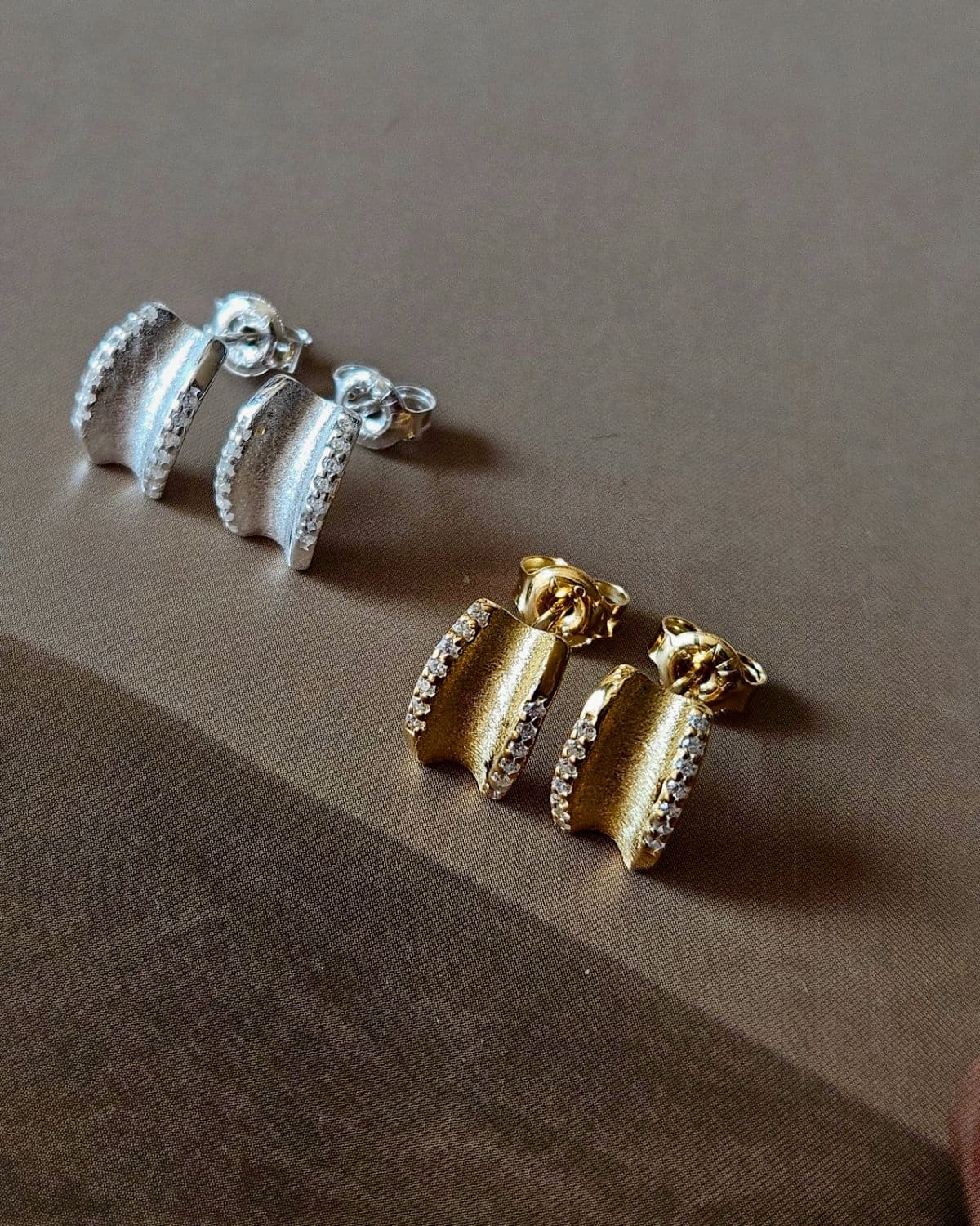 E Silver 925 Double Line Cubic Home Post Earrings - 이미지 2