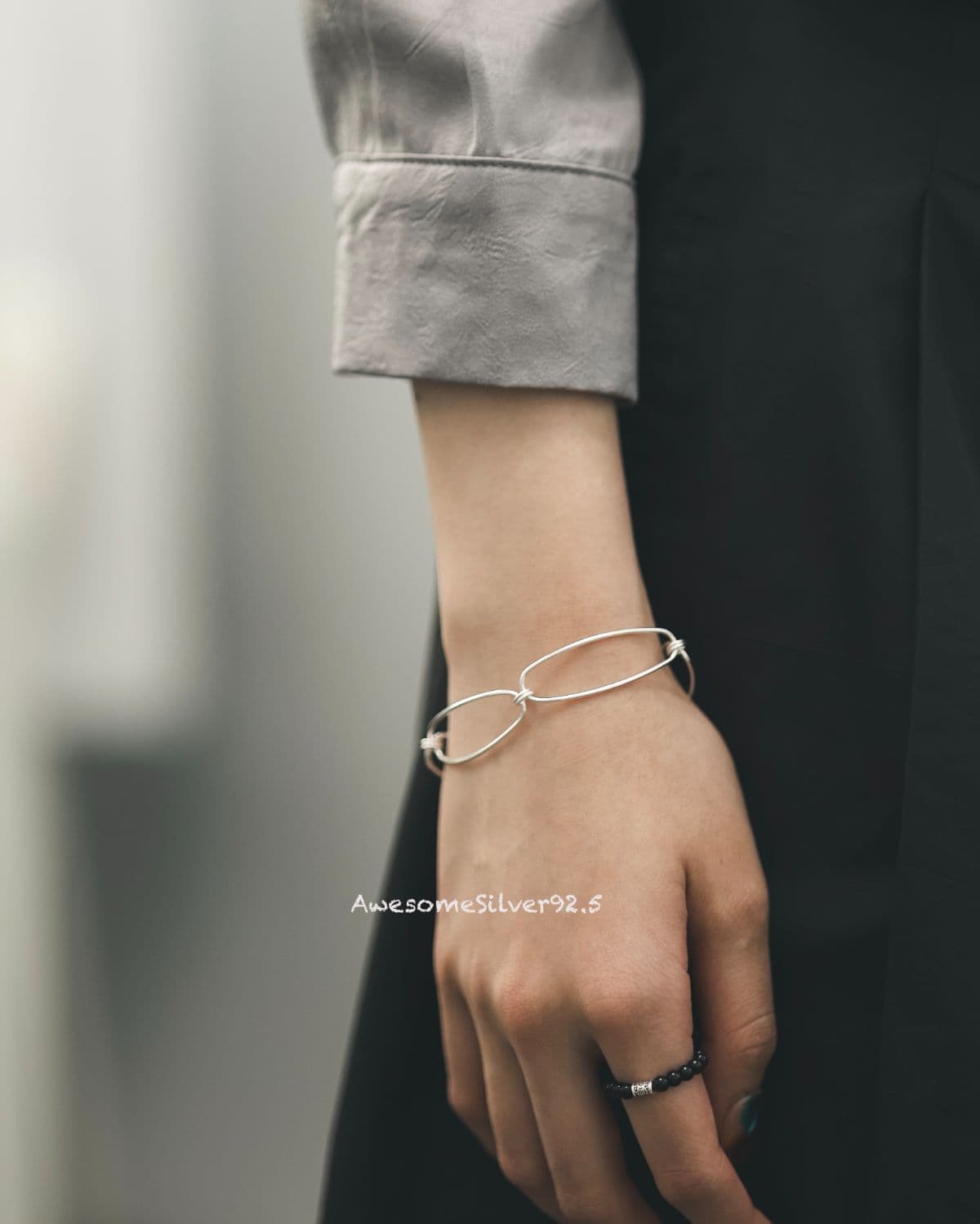 B Silver 925 Long Oval Two O-Ring O T Bracelet - 이미지 5