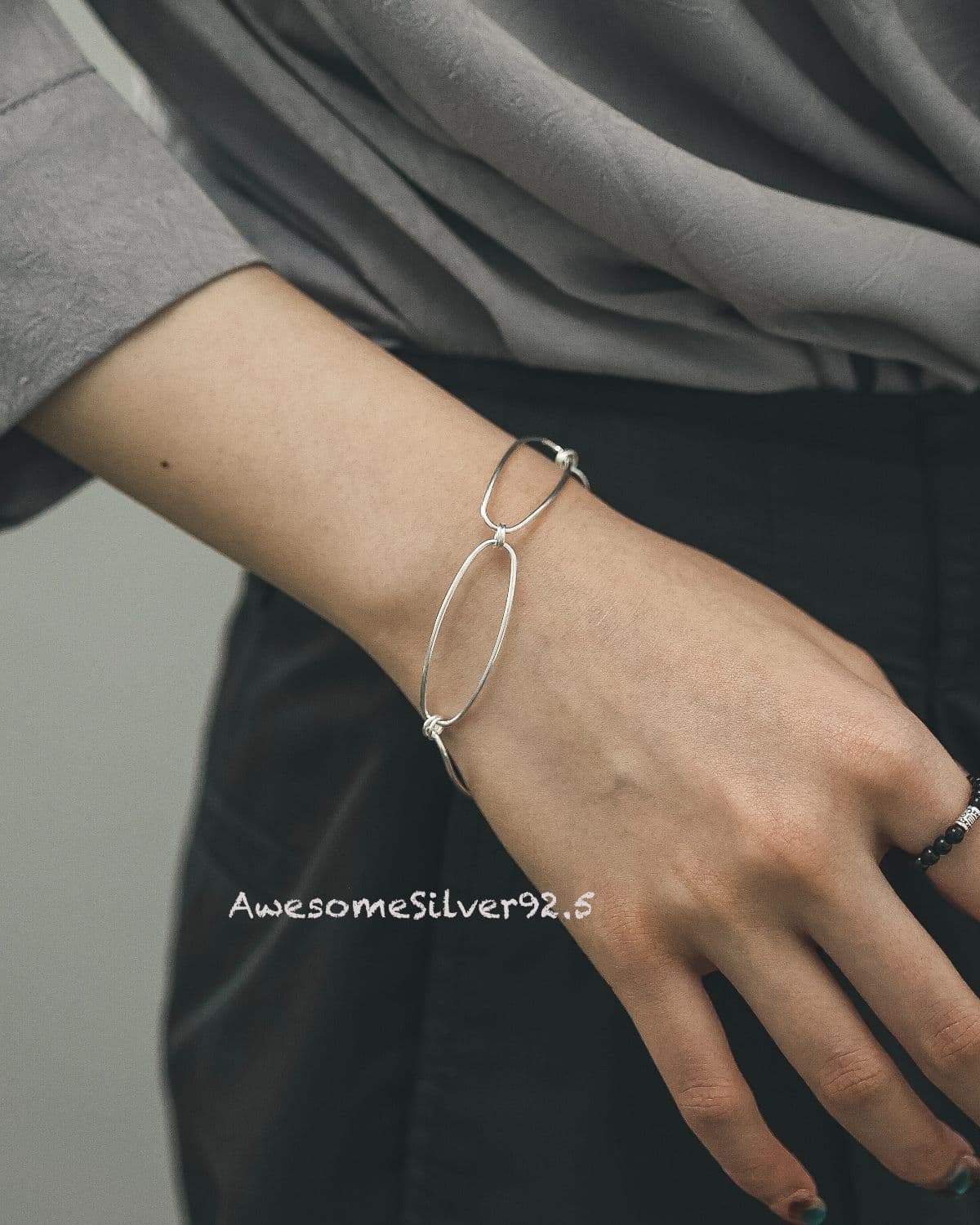 B Silver 925 Long Oval Two O-Ring O T Bracelet - 이미지 1