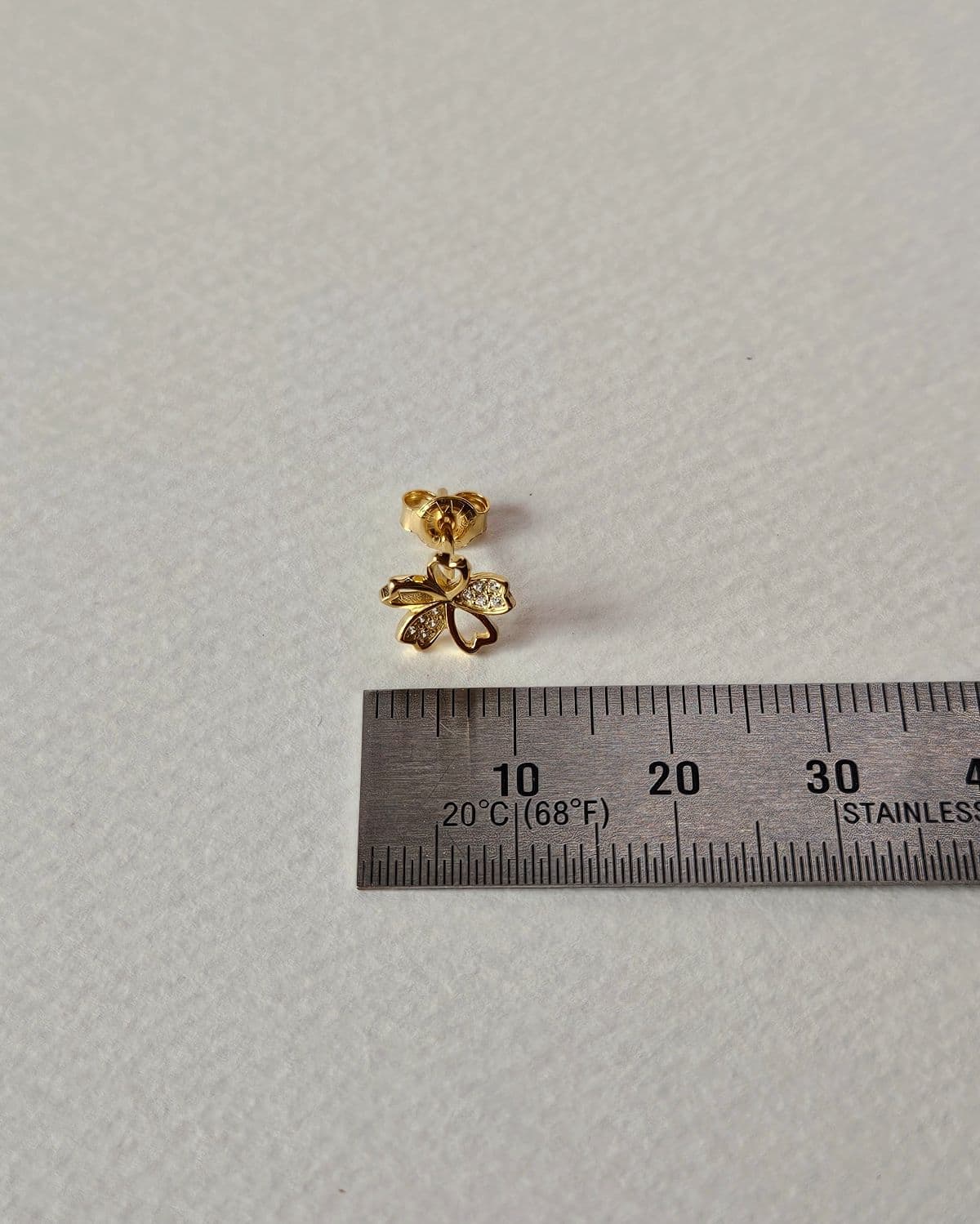 E Silver 925 Flower Petal Cubic Post Earrings - 이미지 5