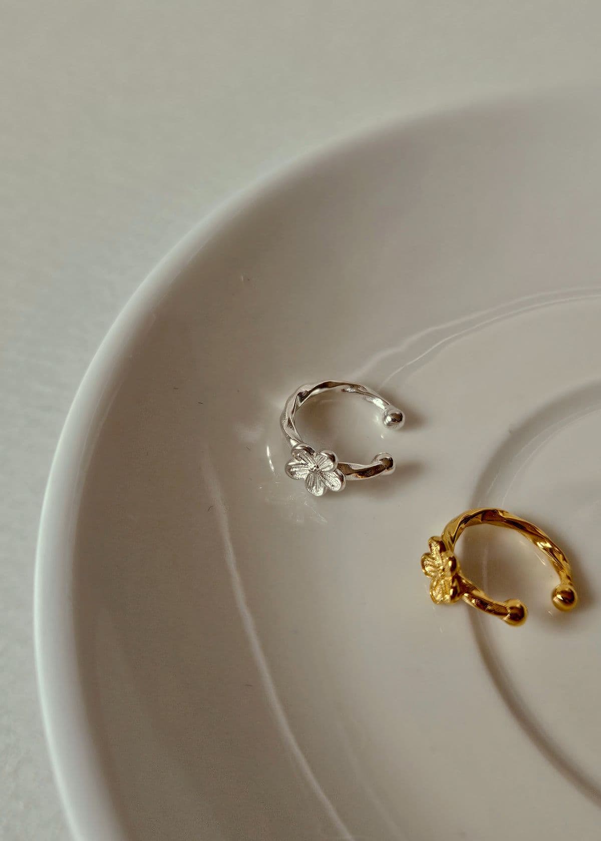 E Silver 925 Flower Hammer Handmade Earrings - 이미지 3