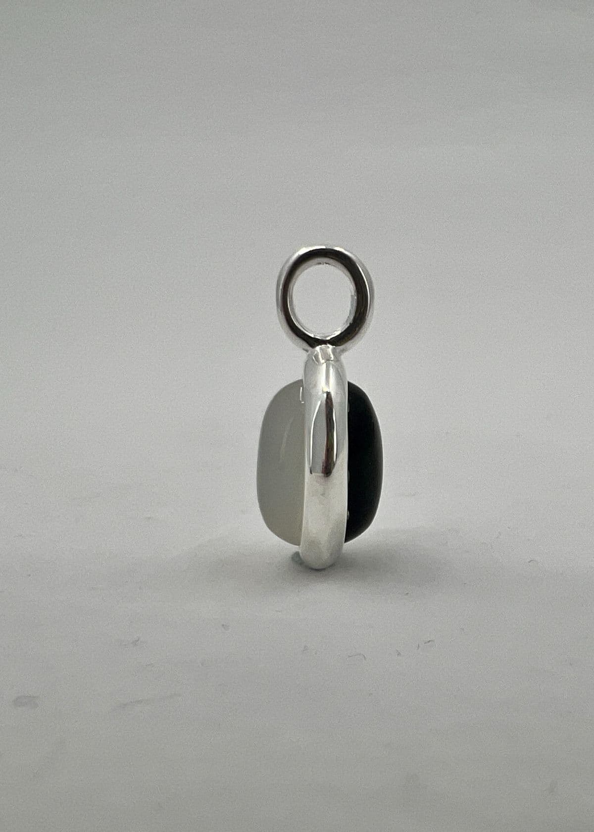 P Silver 925 Black Onyx White Jade Pendant - 이미지 1