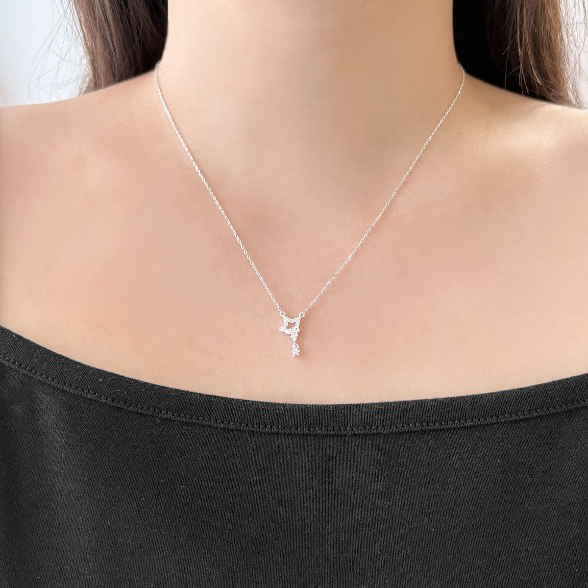 [SN6701] Silver 925 Cubic Broken Star Necklace - 이미지 2