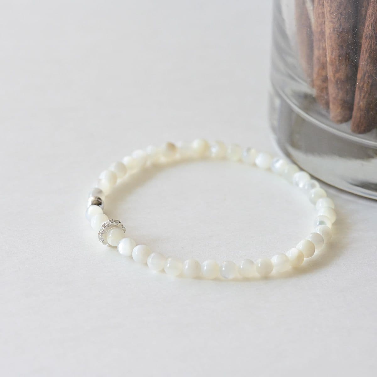 925 Silver Mother-of-Pearl Silver Charm Urethane Bracelet - 이미지 4
