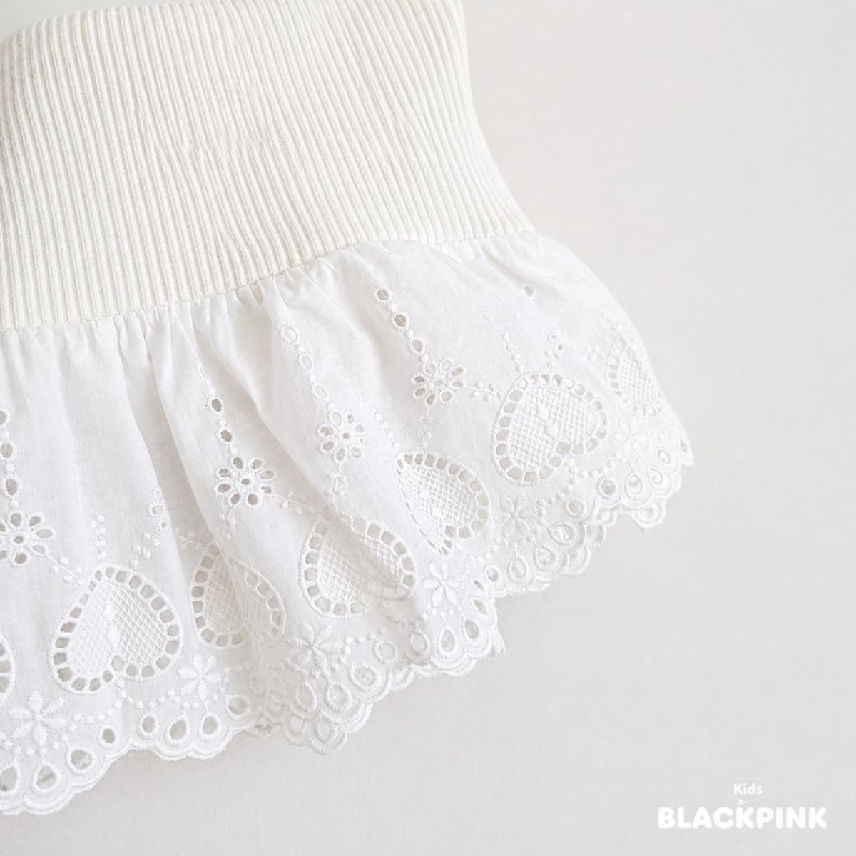 2026 SUMMER Layered Lace Sleeveless - 이미지 11