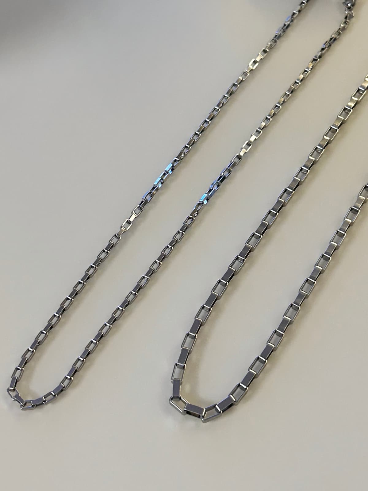 Surgical rectangular chain necklace - 이미지 2