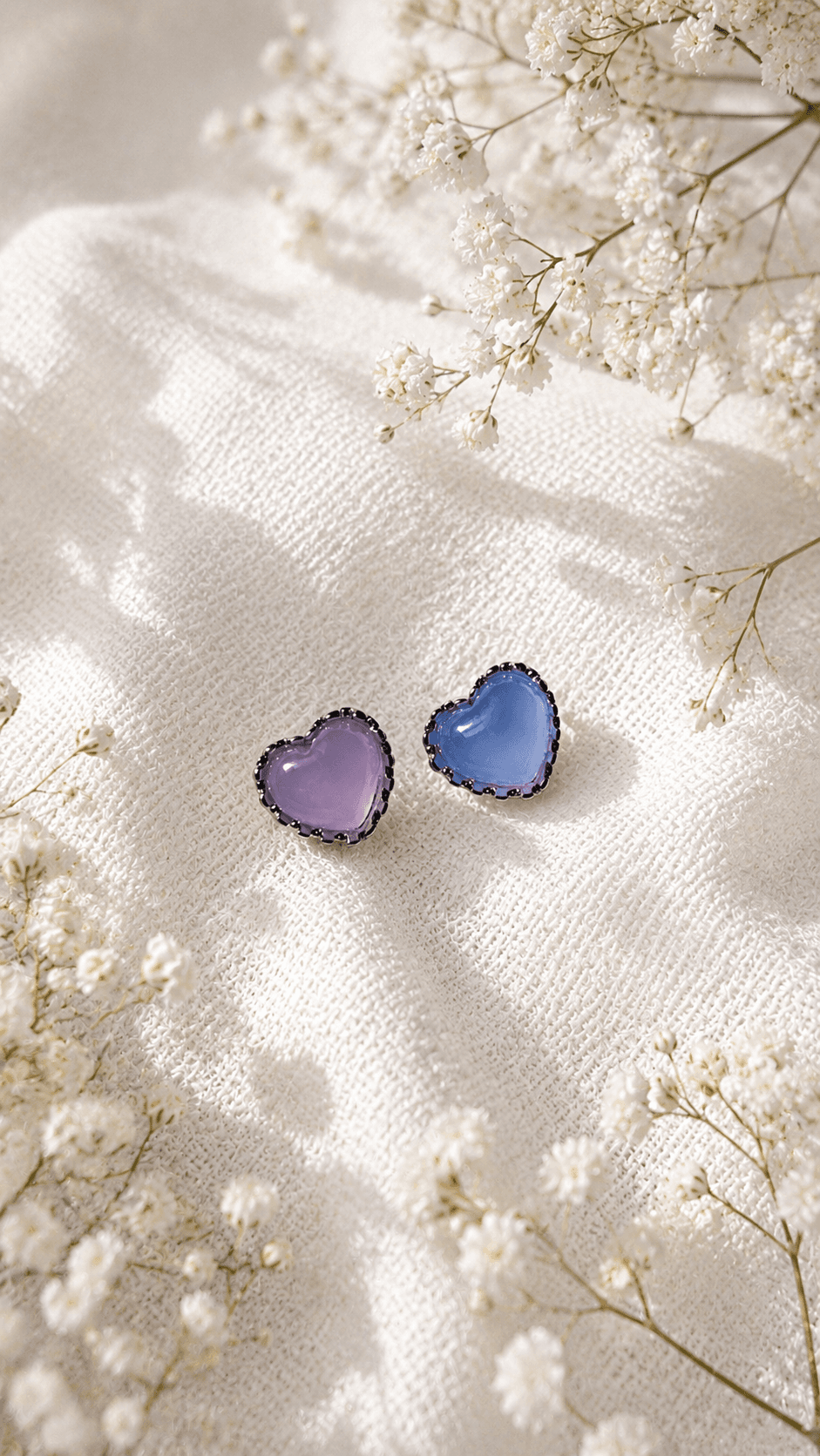 Heart-colored stone stud earrings - 이미지 3