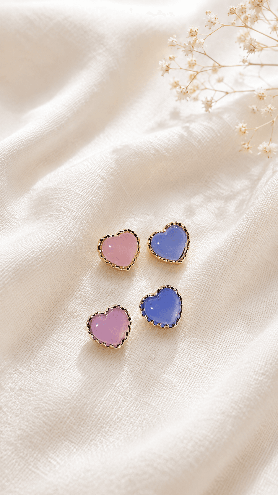 Heart-colored stone stud earrings - 이미지 1