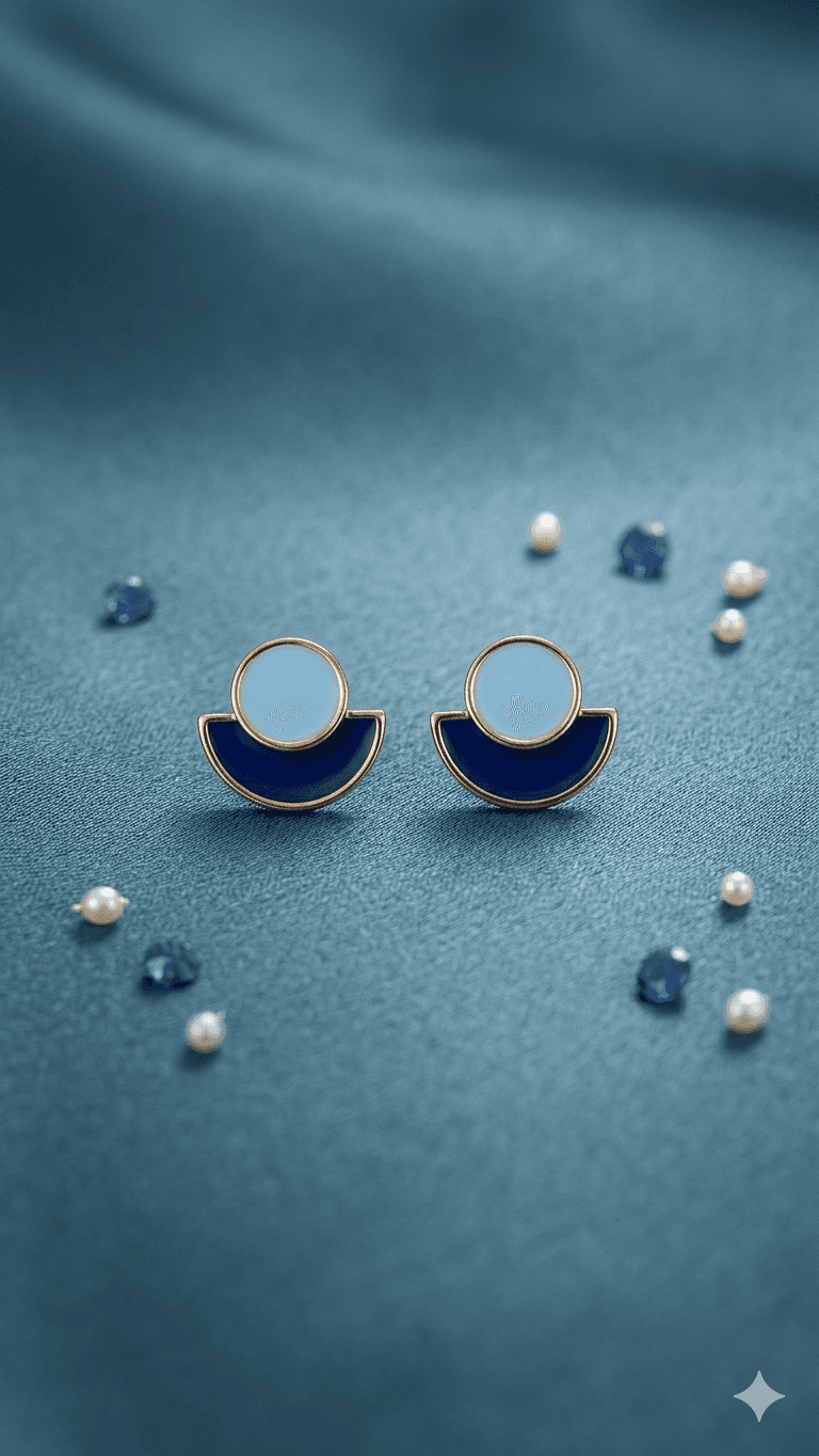 Two-tone crescent-shaped circular point stud earrings - 이미지 3