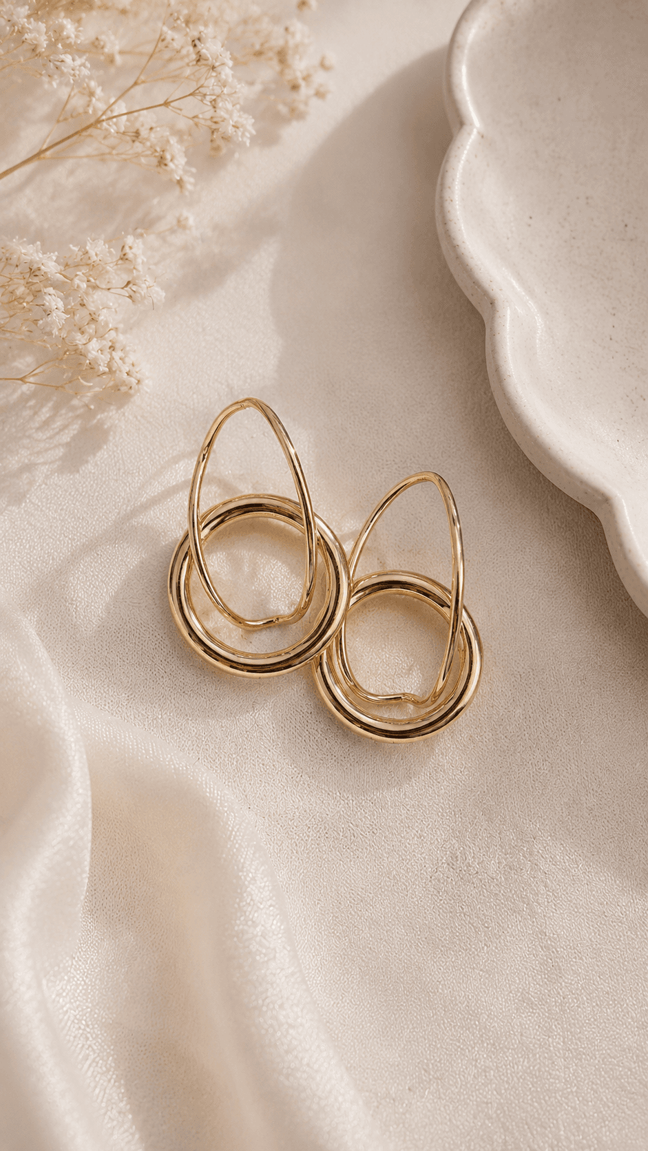 Two-Ring Twist Open Ring Earrings - 이미지 2