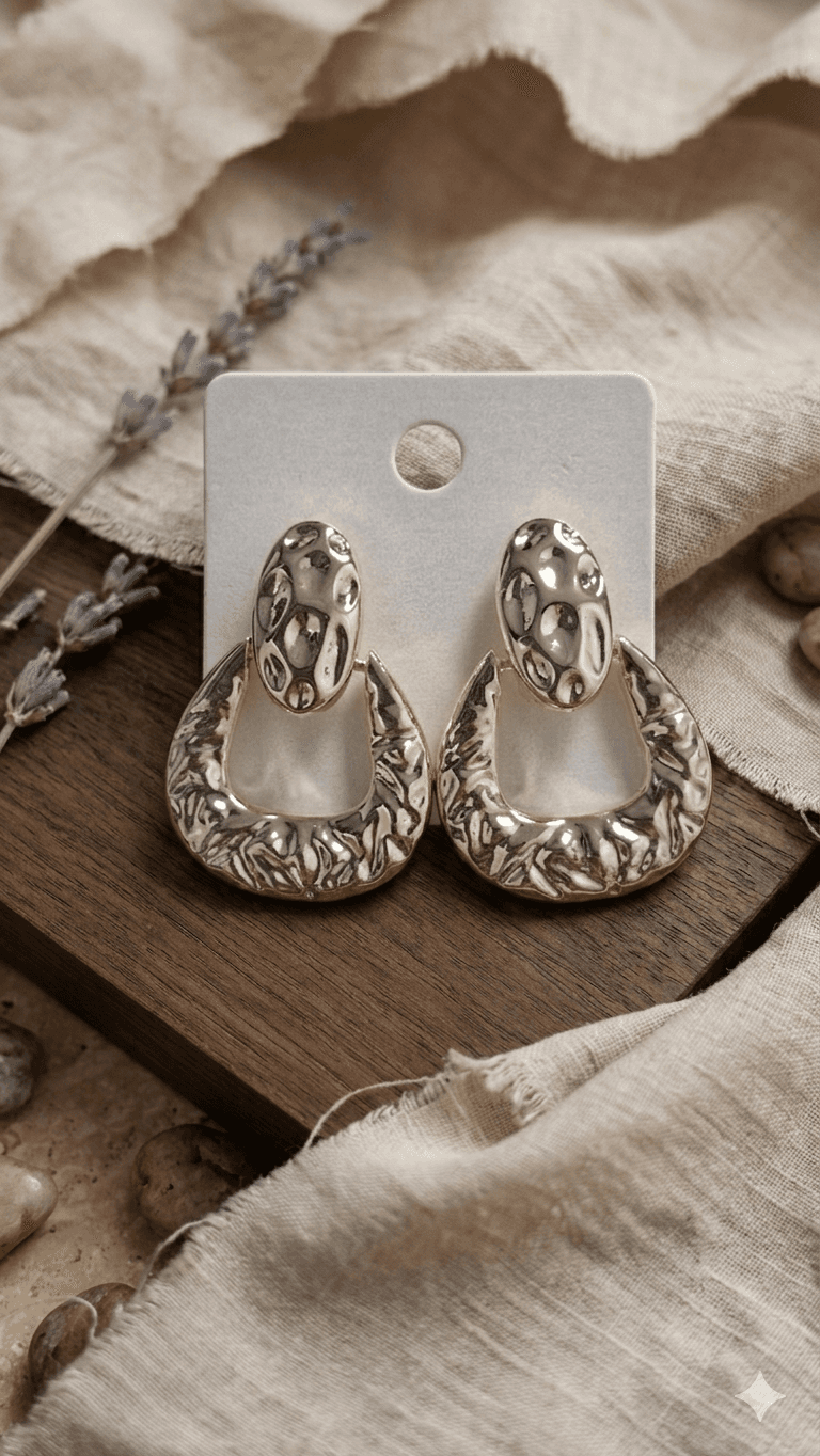 Vintage Texture U-Shaped Drop Earrings - 이미지 3