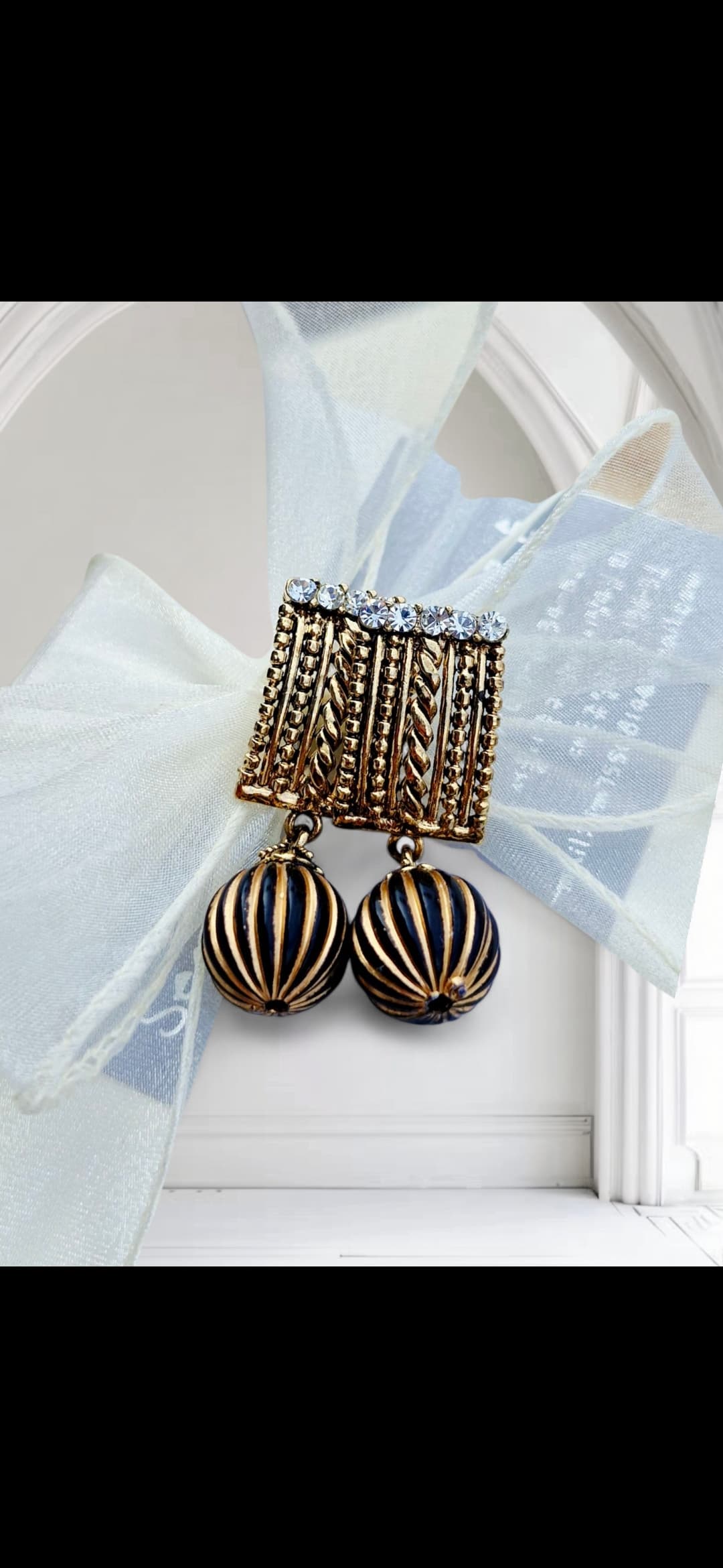 Antique Gold Square Cubic Ball Drop Earrings - 이미지 1