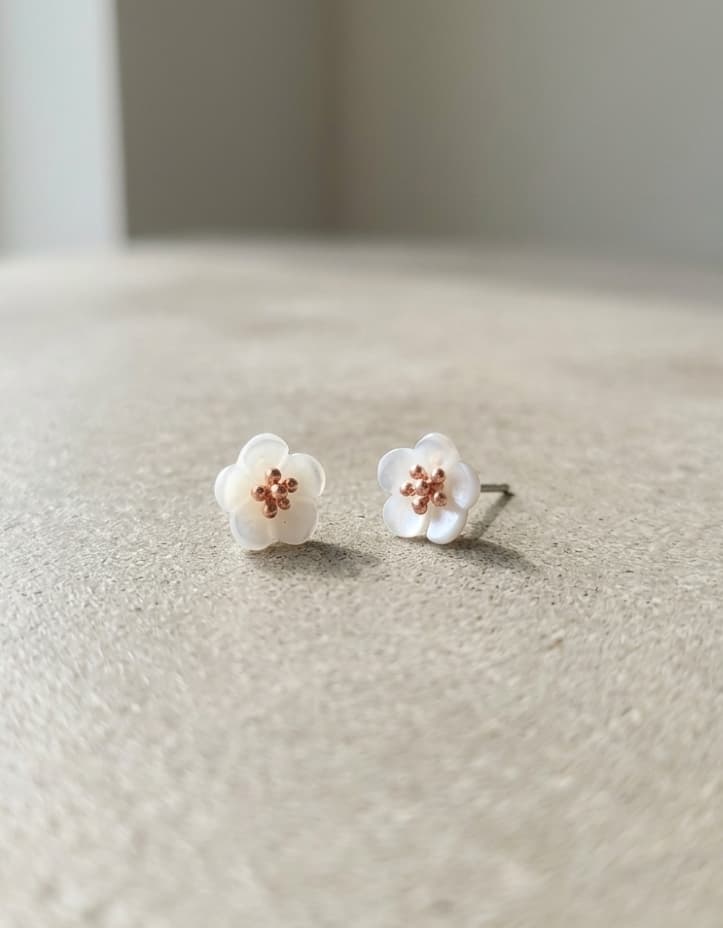Natural Mother-of-Pearl Silver 925 Stearic Post Earrings 143 - 이미지 2