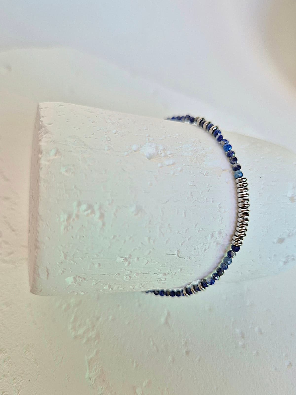 Surgical Steel Circling Gemstone Bead Point Men's and Women's Layered Bracelet - 이미지 6
