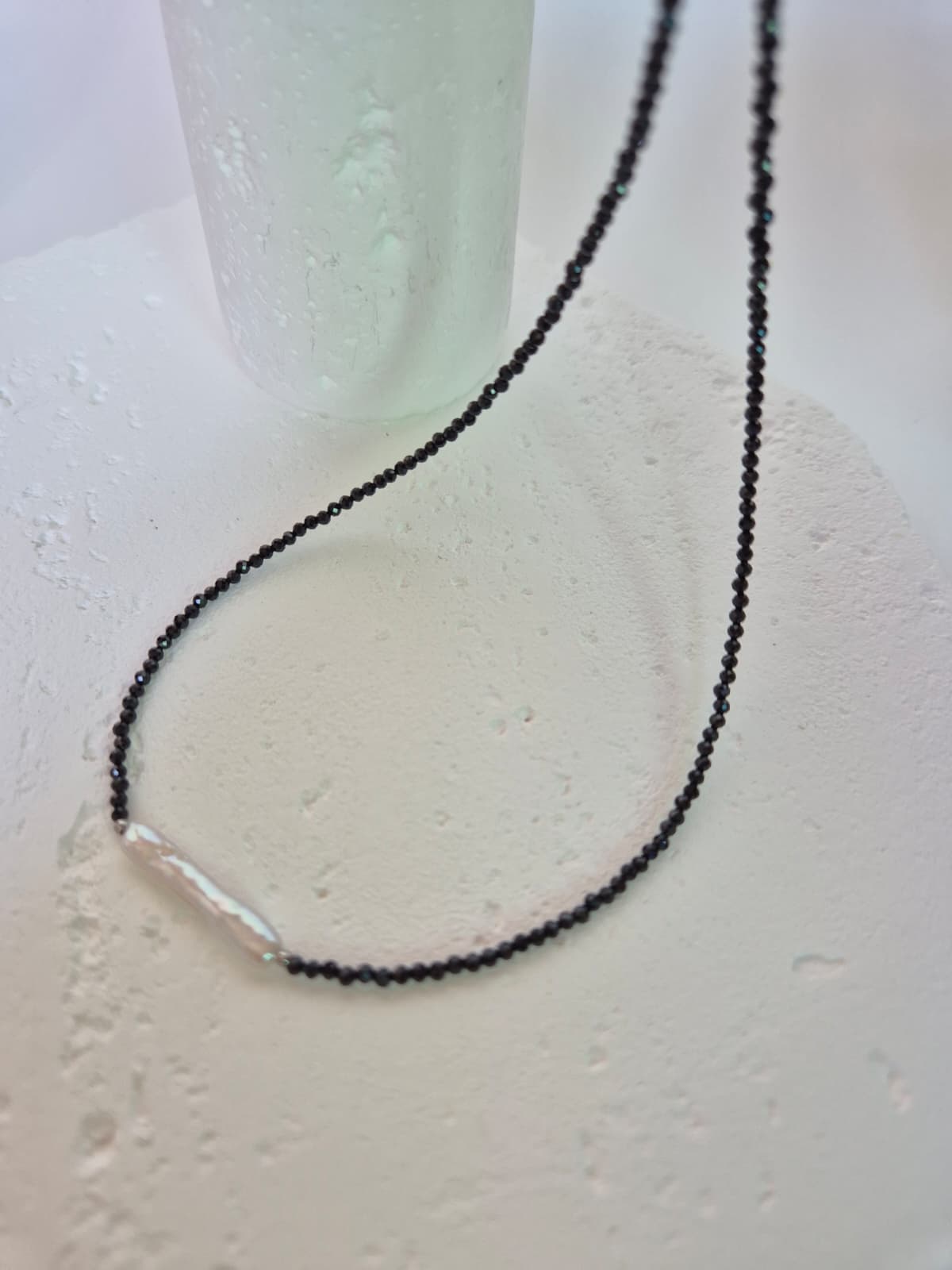 Surgical Steel Black Gemstone Bead Bar Freshwater Pearl Choker Necklace - 이미지 2