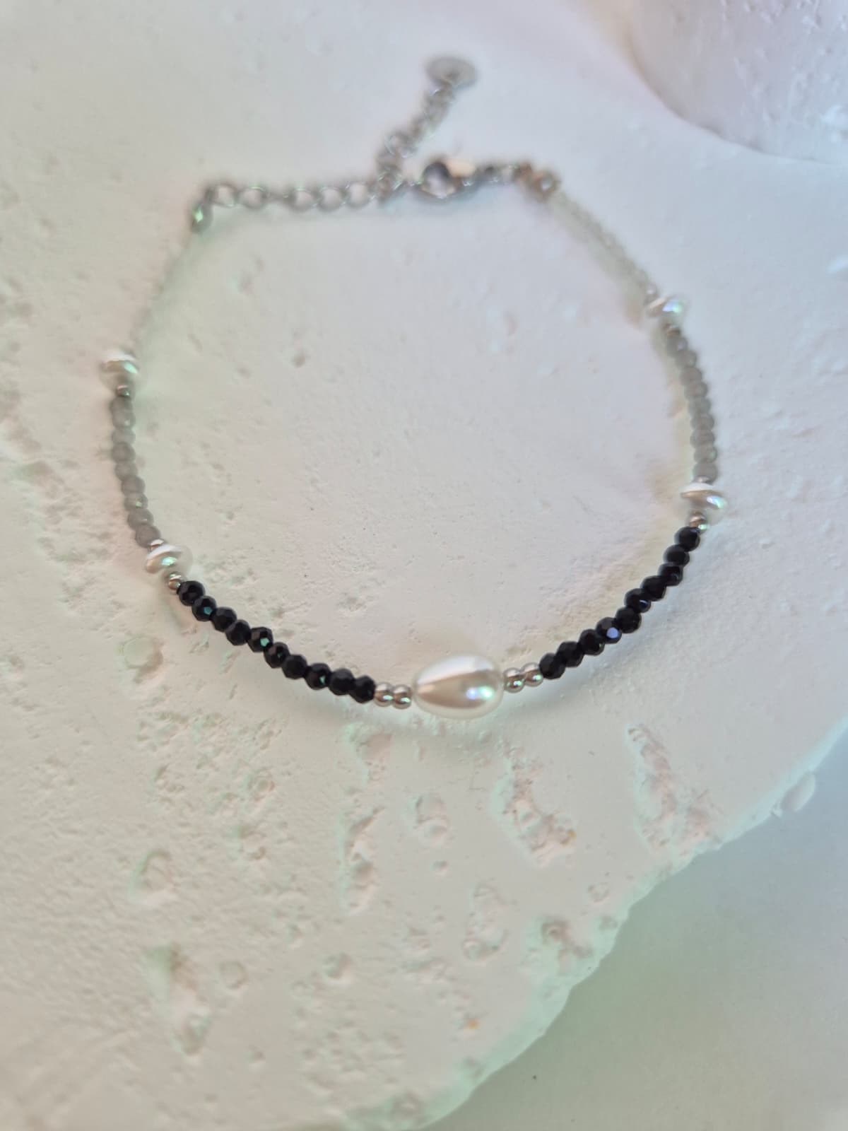 Surgical Steel Black Gray Gemstone Bead Pearl Point Chain Layered Bracelet - 이미지 10