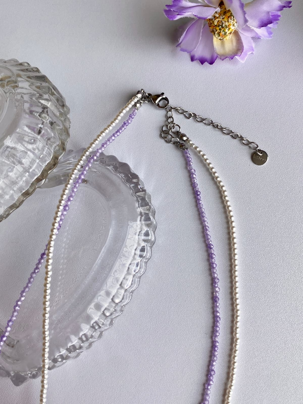 Surgical Lilac White Two-Tone Beaded Layered Pearl Necklace - 이미지 6