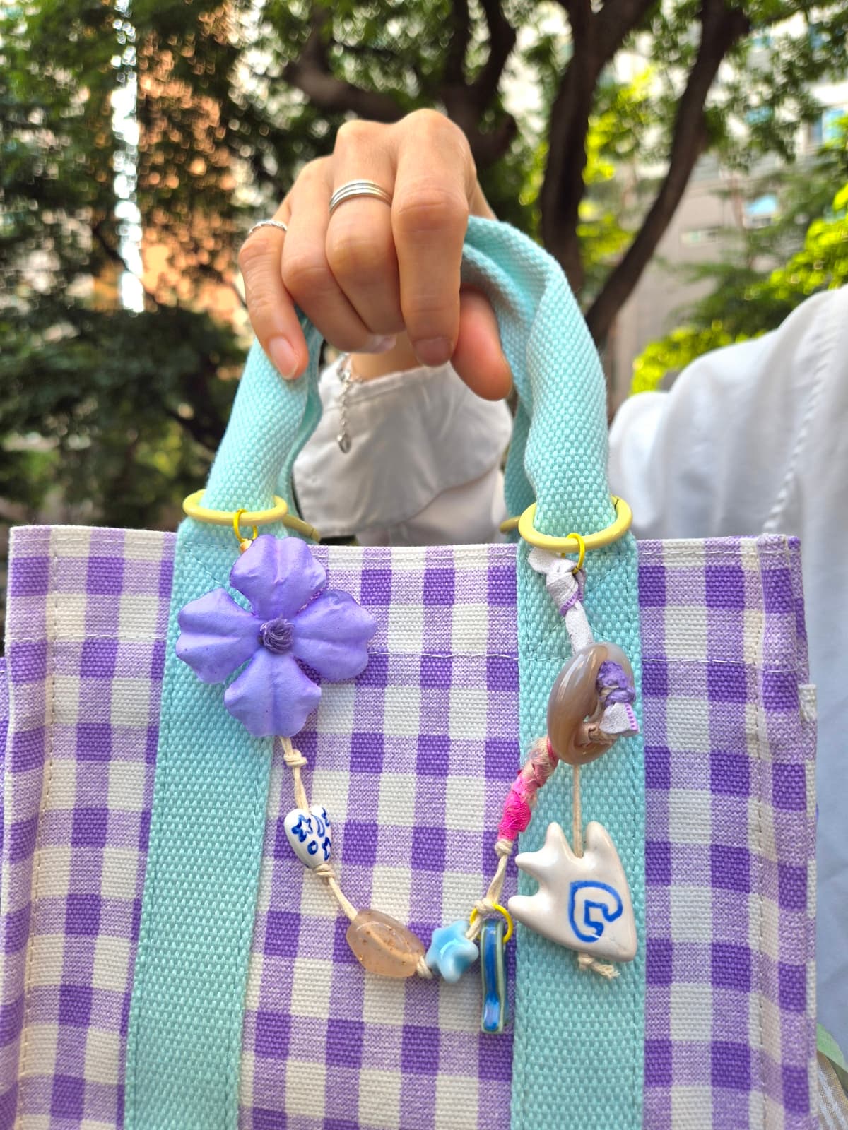 Handmade Purple Flower Bag Charm Bag Accessory Strap Keyring Keyholder - 이미지 2