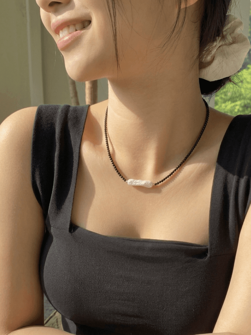 Surgical Steel Black Gemstone Bead Bar Freshwater Pearl Choker Necklace - 이미지 4