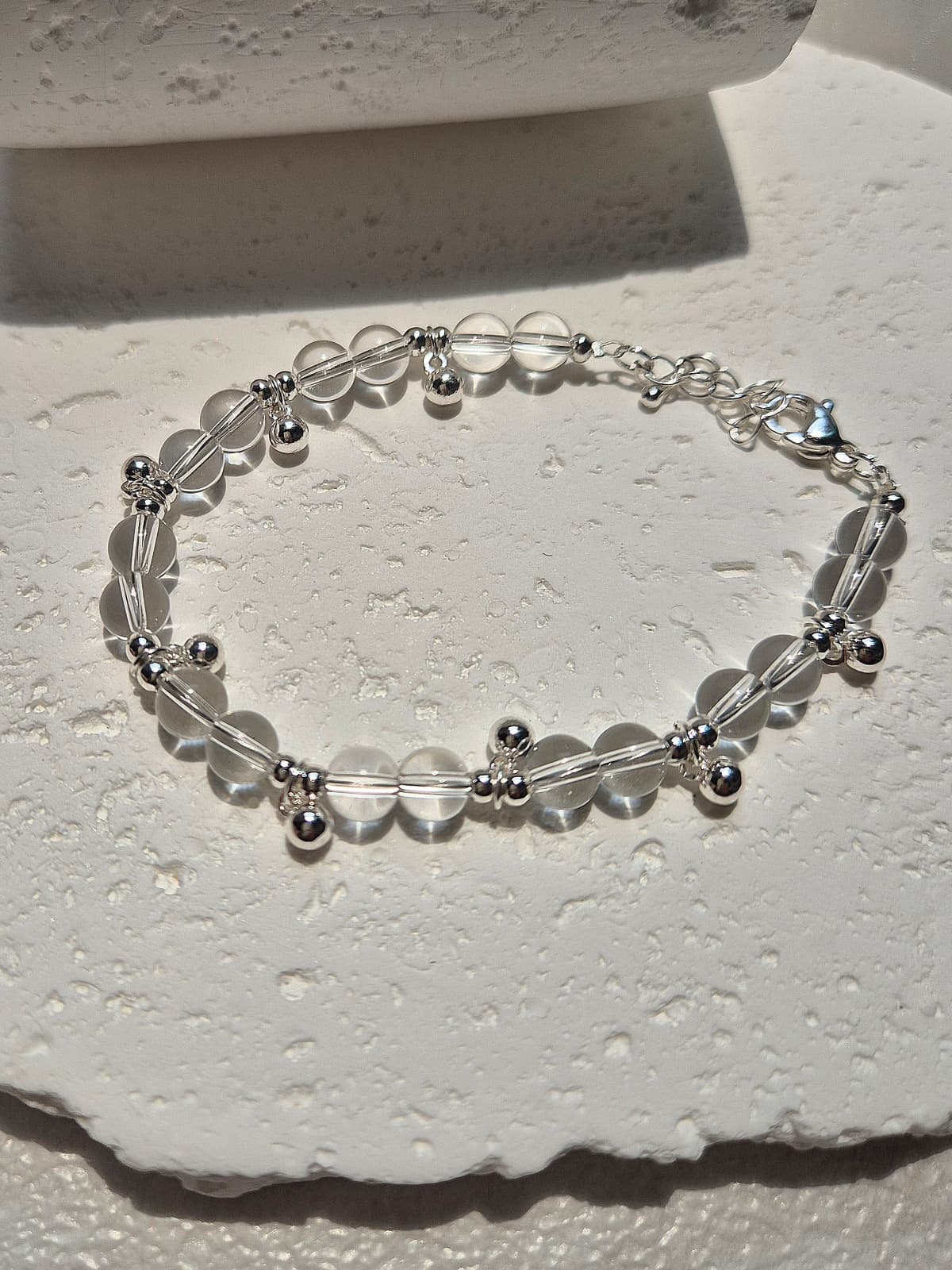 Transparent Bead Silver Ball Charm Chain Bracelet - 이미지 1