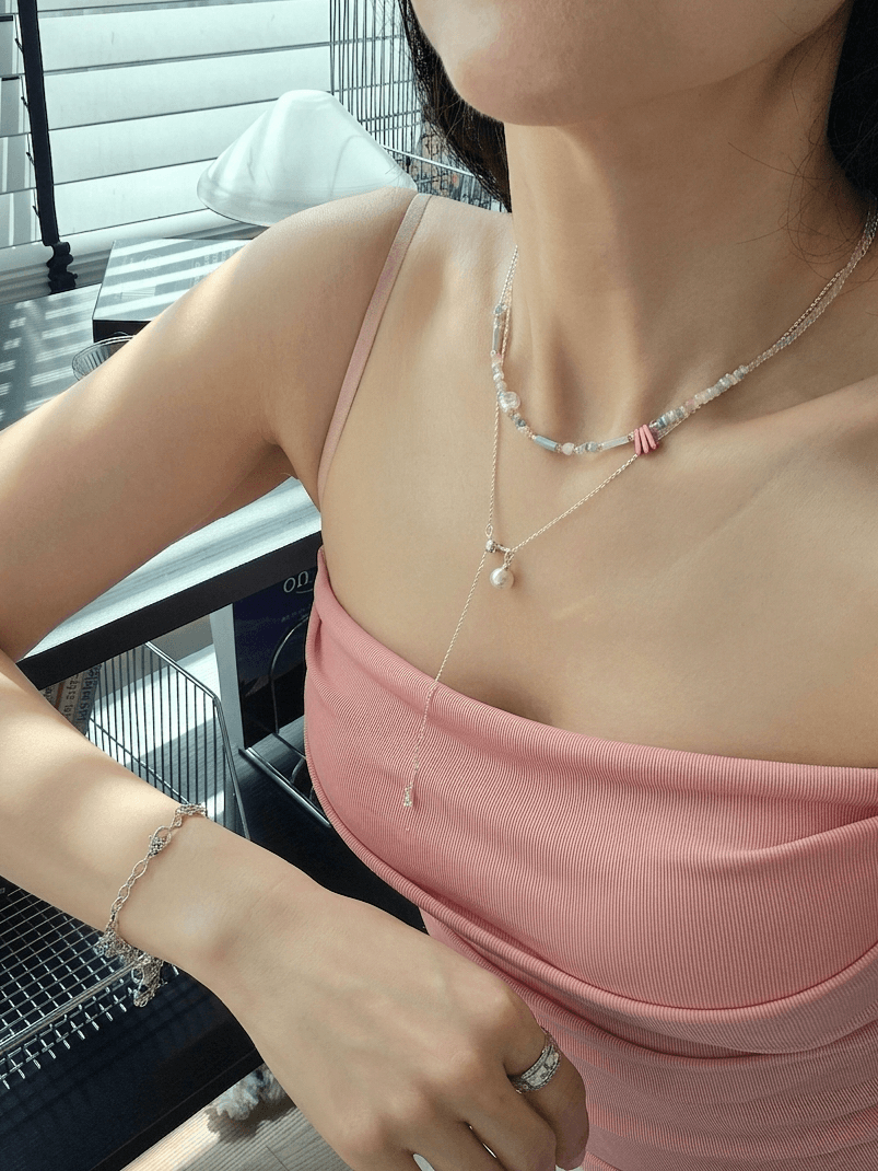 Pastel Bead Layered Pearl Daily Drop Necklace - 이미지 3