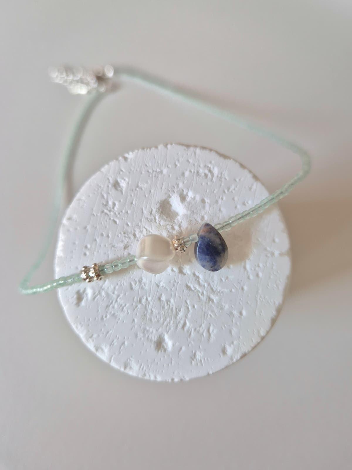 Mint Bead Gemstone Pearl Accent Choker Daily Layered Necklace - 이미지 3