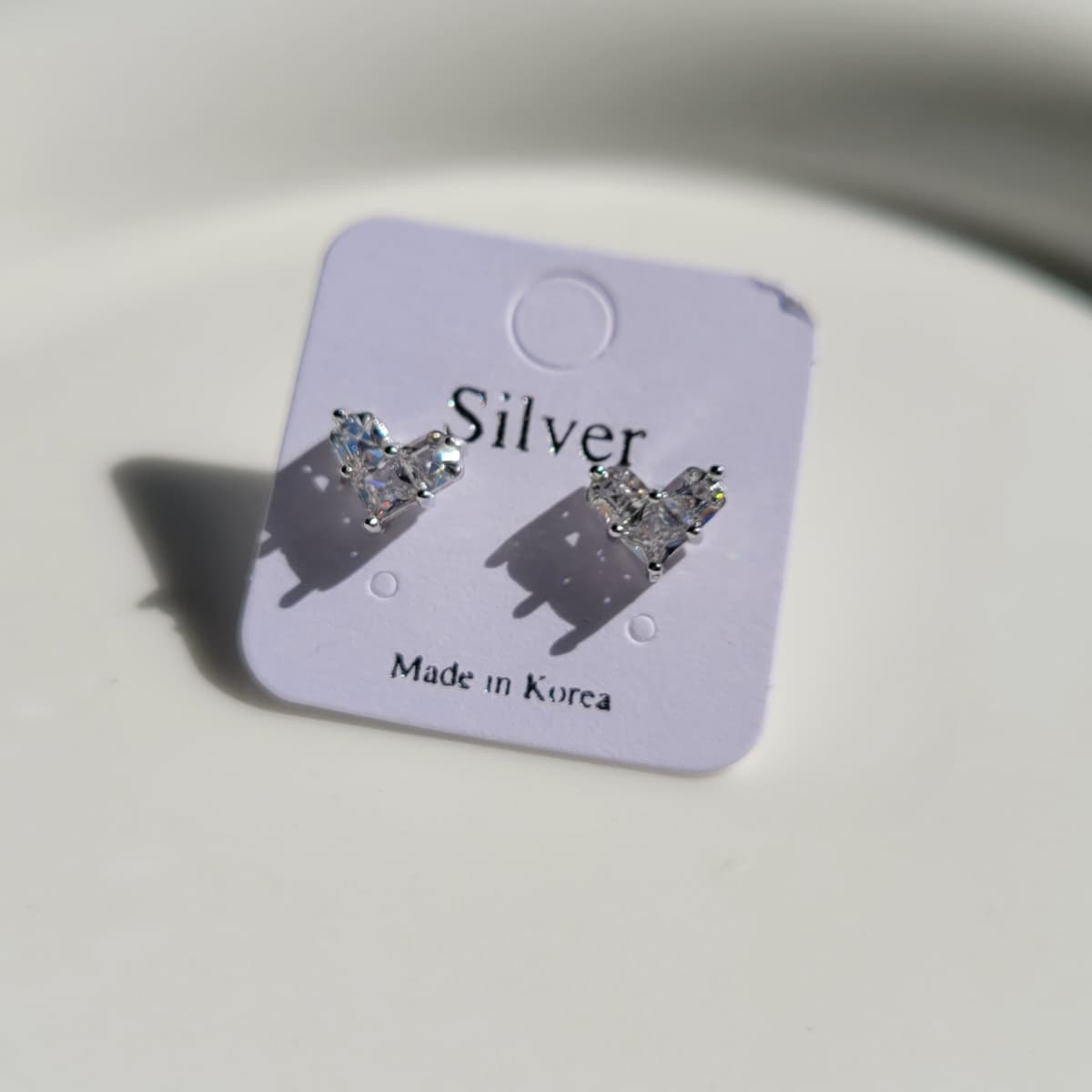 Crystal Heart Silver Stud Earrings - 이미지 9