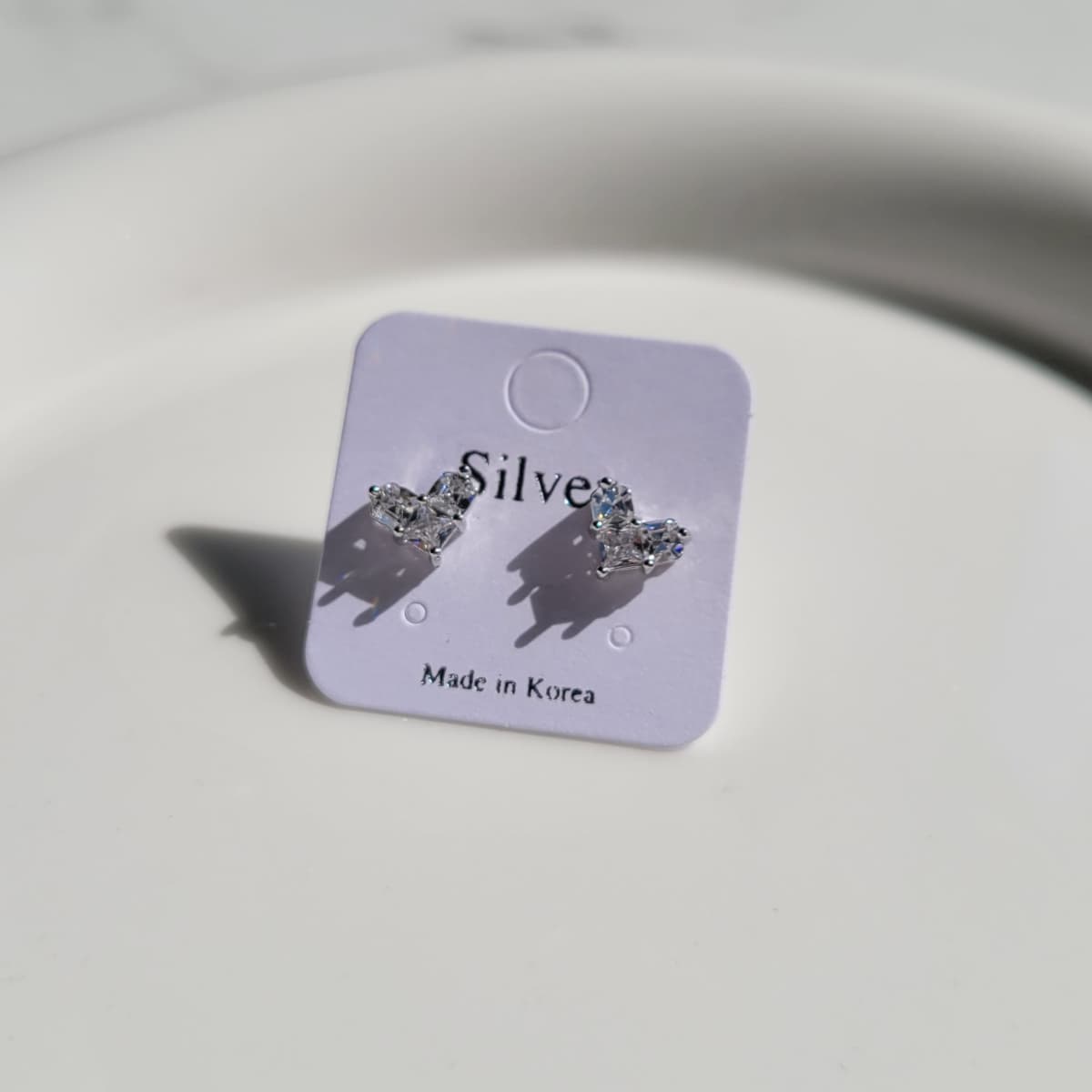 Crystal Heart Silver Stud Earrings - 이미지 8