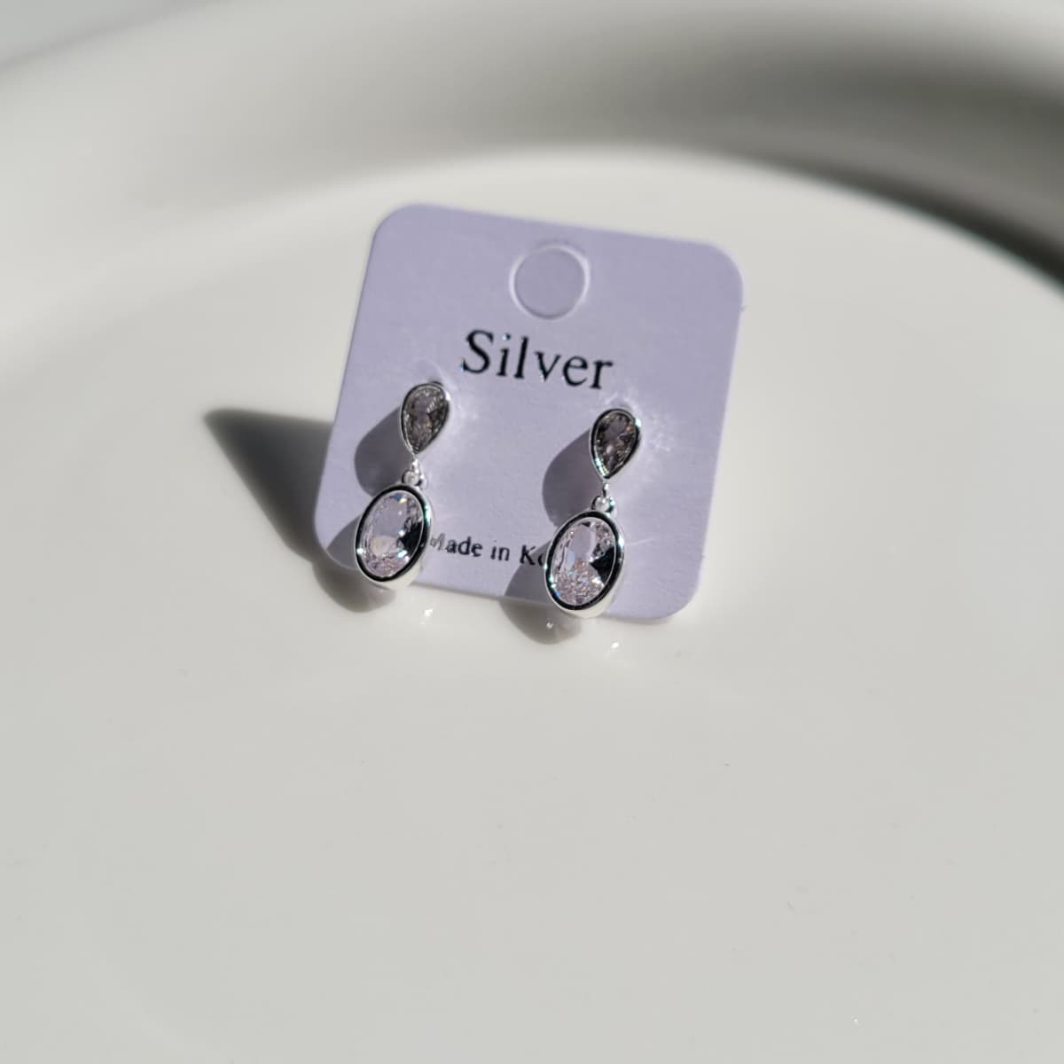 Teardrop silver stud earrings - 이미지 4