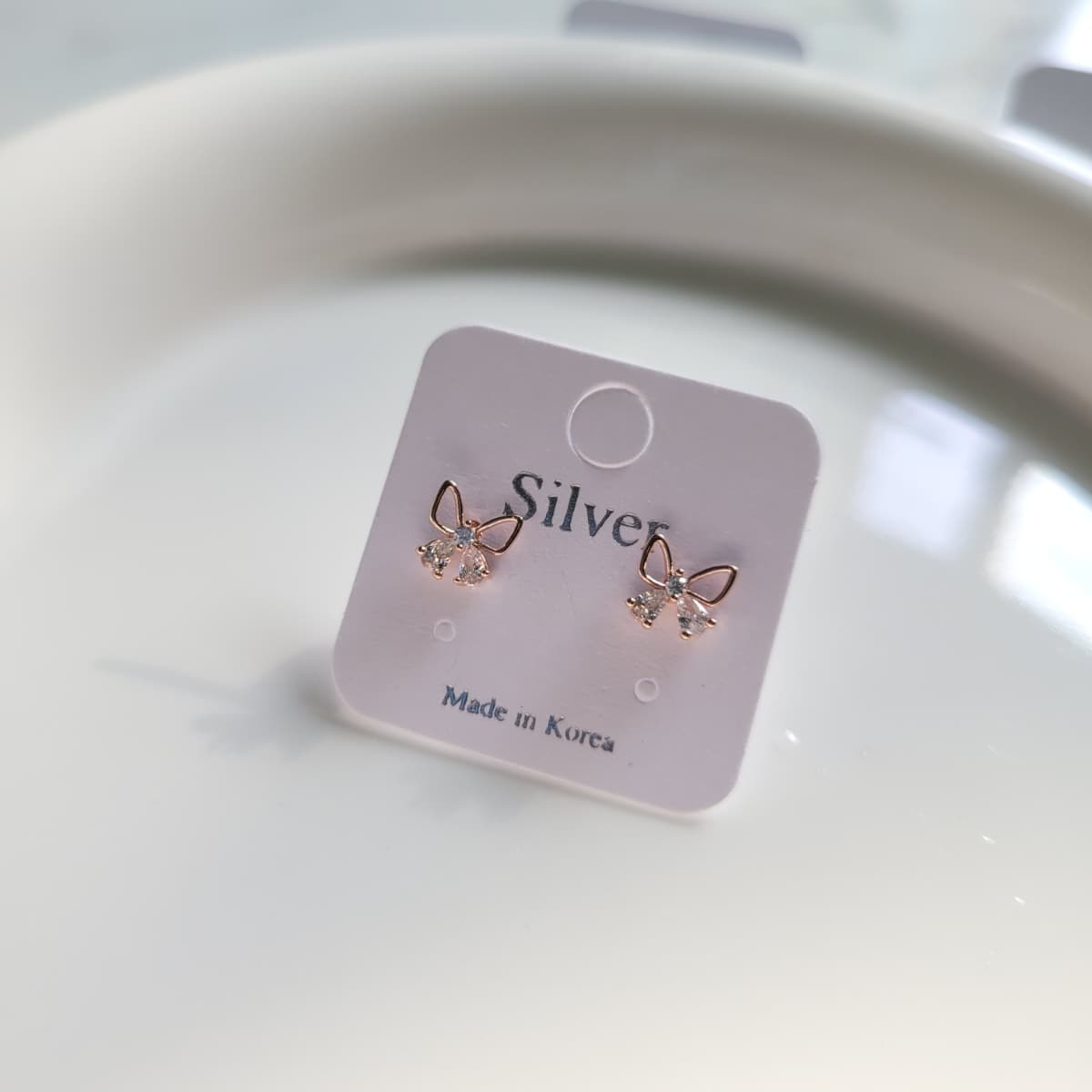 Butterfly wire silver stud earrings - 이미지 4