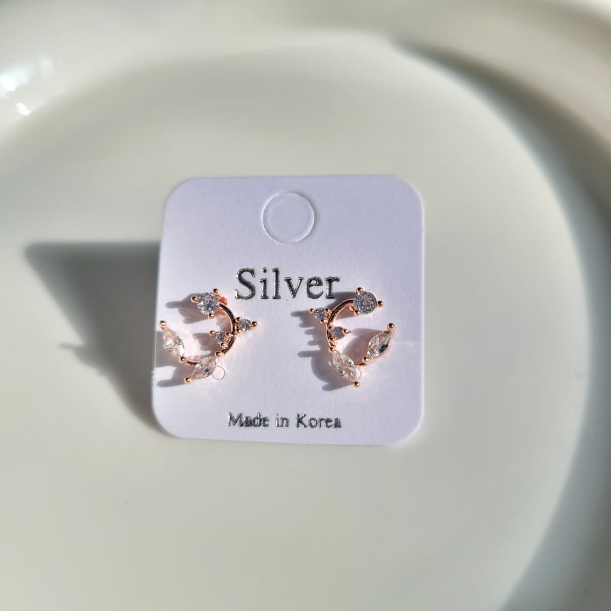 silver post earrings - 이미지 1