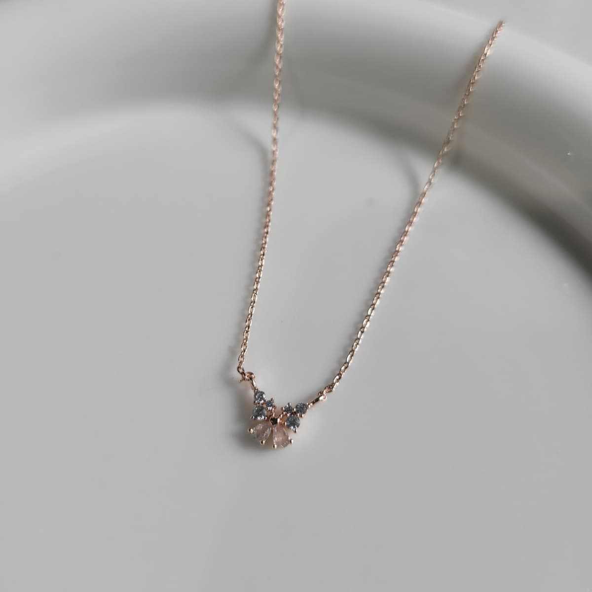 Pretty butterfly necklace - 이미지 6
