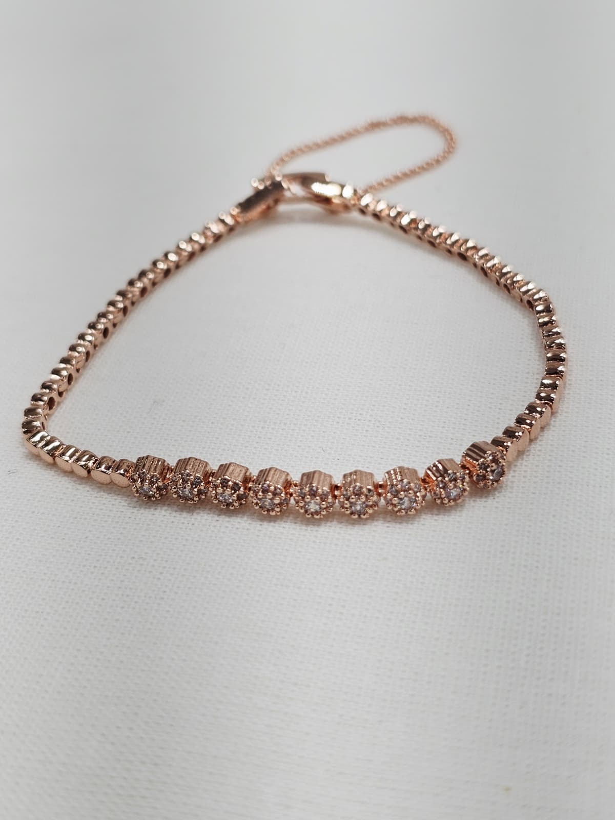 Cubic Flower Fine Cubic Line Open Flower Bracelet - 이미지 6