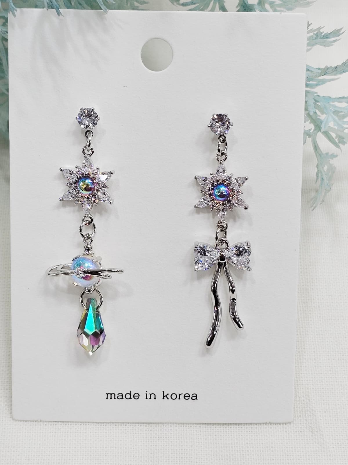 Star Ribbon Planetary Universe Ribbon Asymmetrical Drop Earrings - 이미지 6