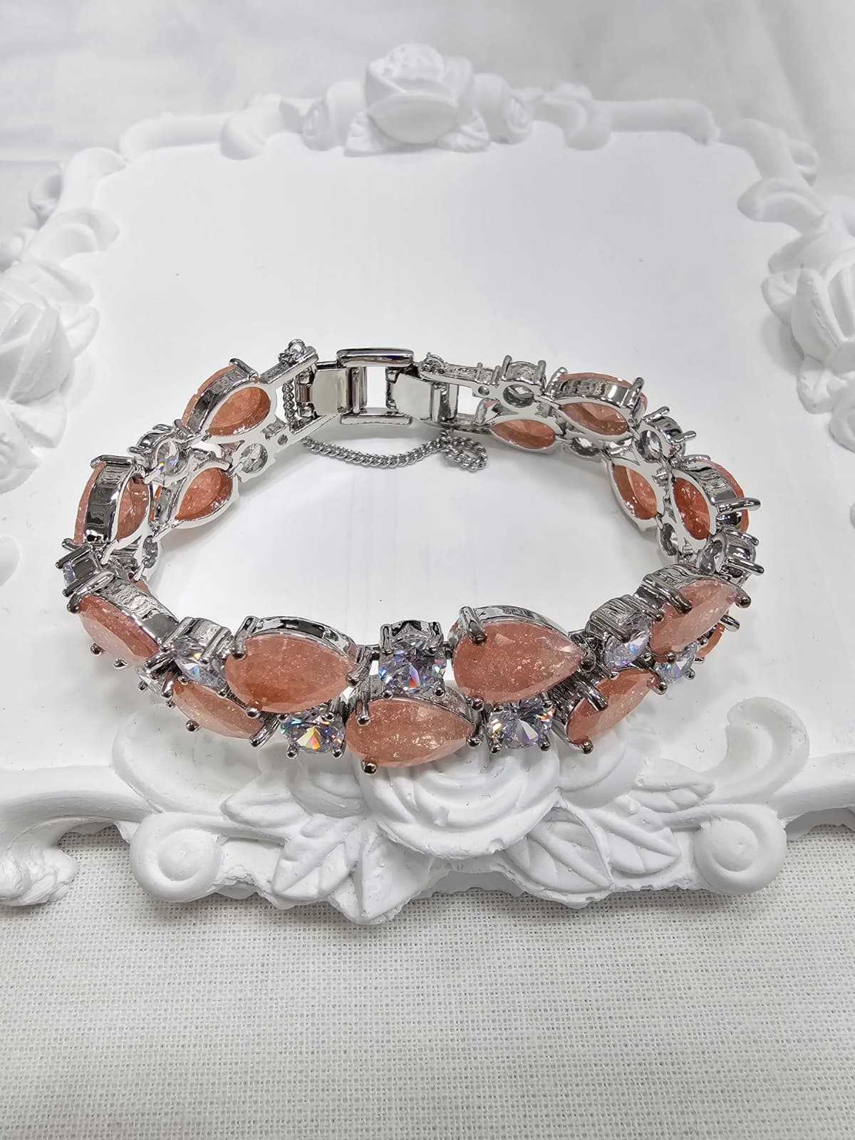 Teardrop Ice Cubic Crackstone Point Madame Bling Silver Tone Noble Bracelet - 이미지 6