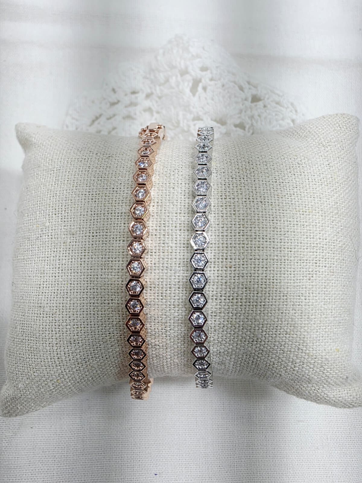 Hexagon Cubic Tennis Bracelet, Honeycomb, Alternating Hexagons - 이미지 2