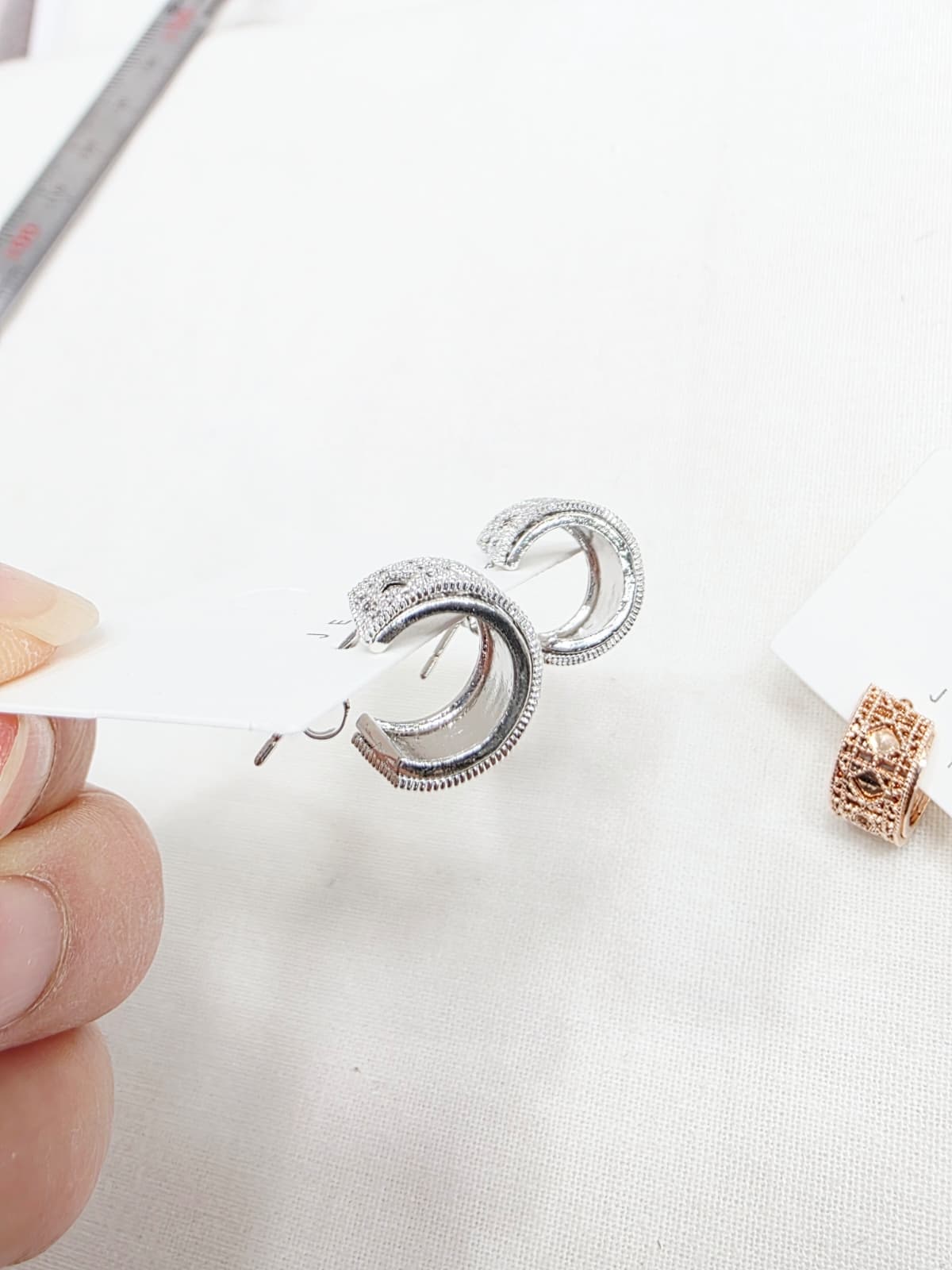 Lace Art Deco Lace Piece Tube Wide Ring Silver Stud Earrings - 이미지 10