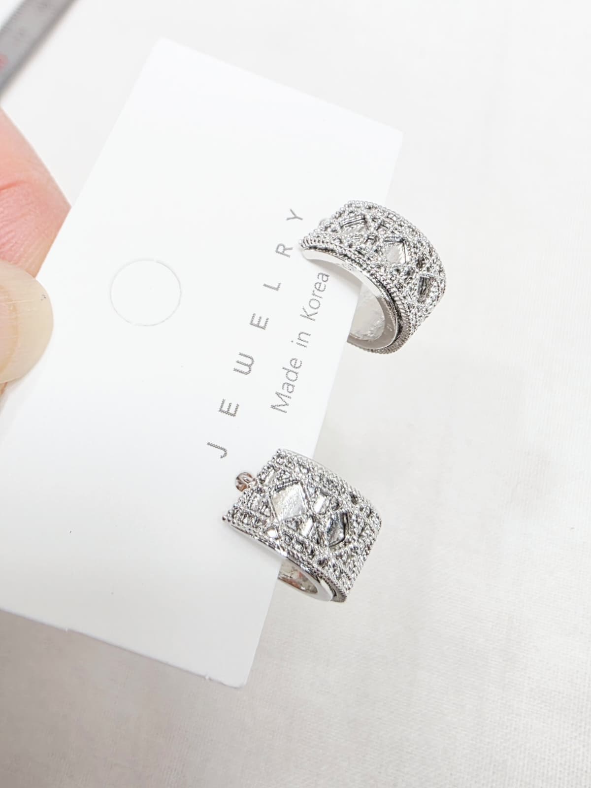 Lace Art Deco Lace Piece Tube Wide Ring Silver Stud Earrings - 이미지 3