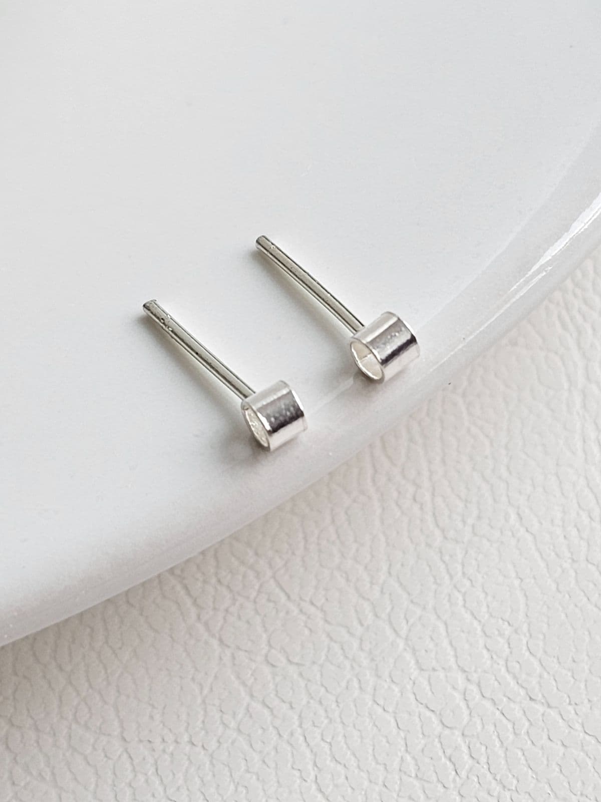 silver925 ultra-mini silver cylinder earrings mini earrings - 이미지 6