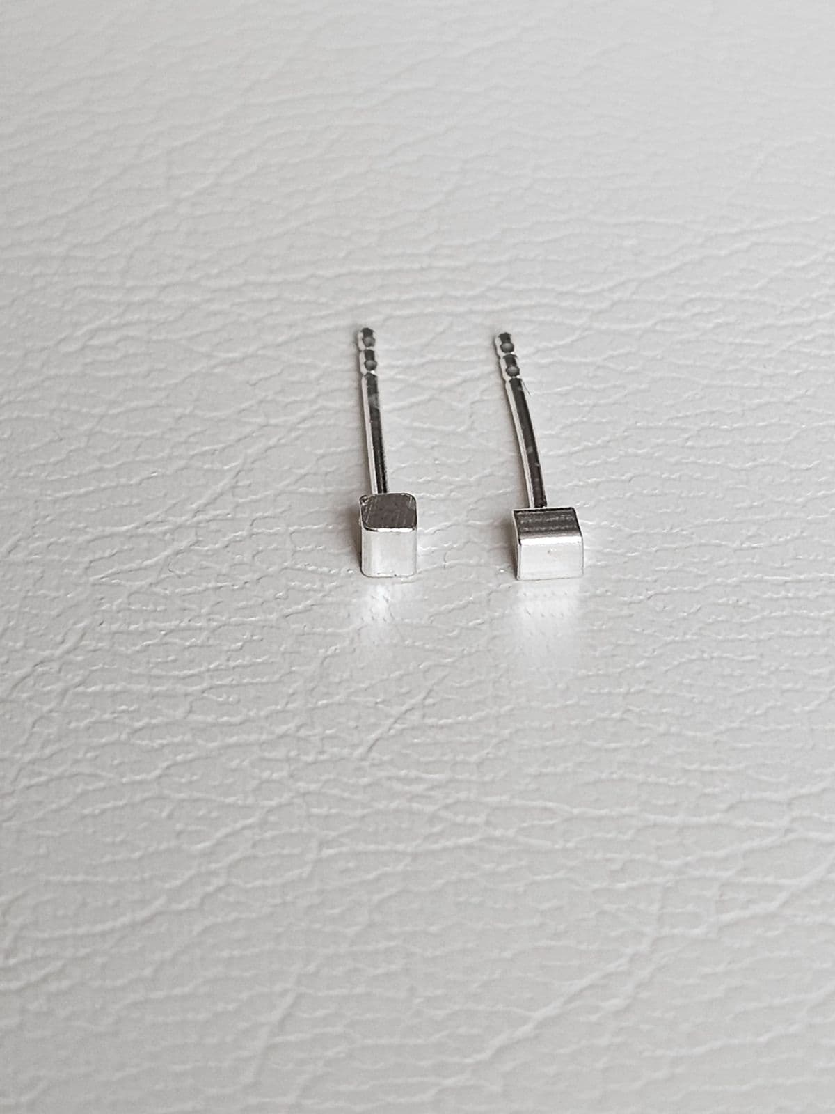 silver925 silver ultra-mini chubby square earrings mini earrings - 이미지 1