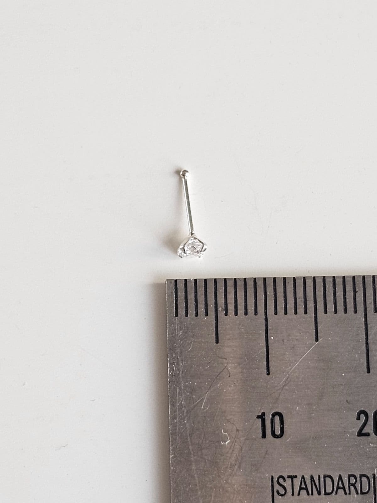 Silver 925 Mini 4-prong Round Cubic Nose Piercing Silver Piercing - 이미지 5