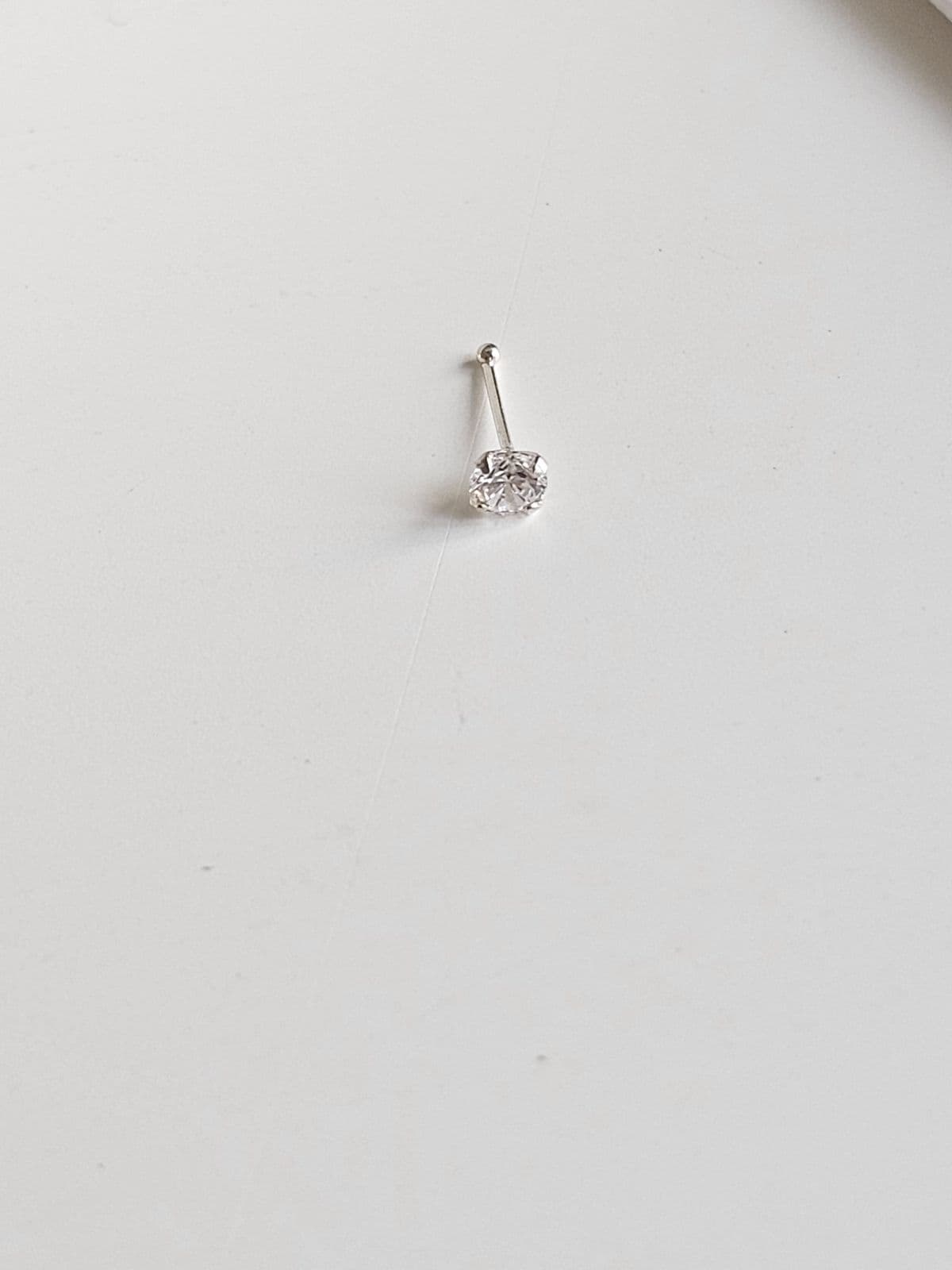 Silver 925 Mini 4-prong Round Cubic Nose Piercing Silver Piercing - 이미지 4