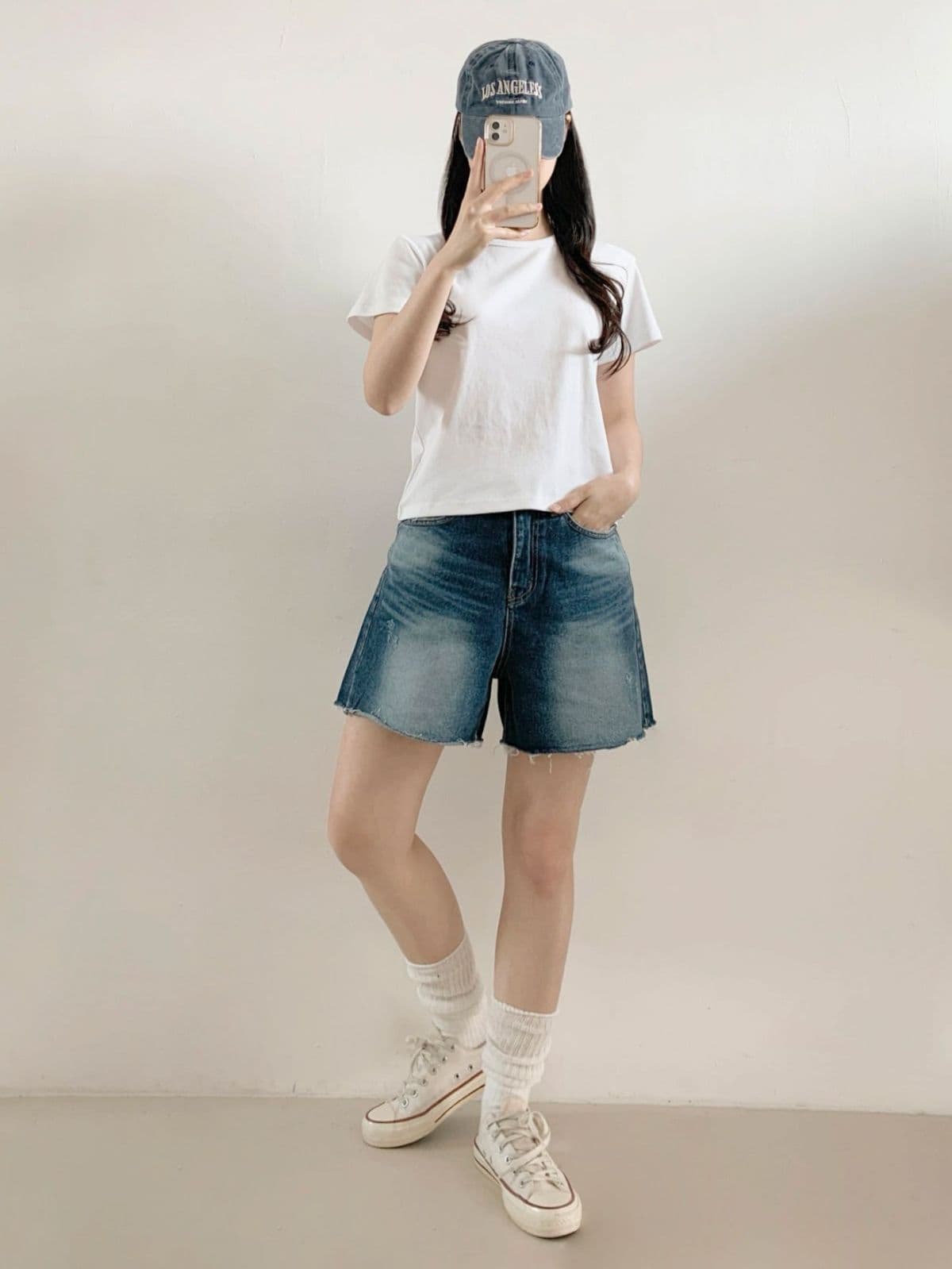 914 Washed Distressed Cap Pants - 이미지 3